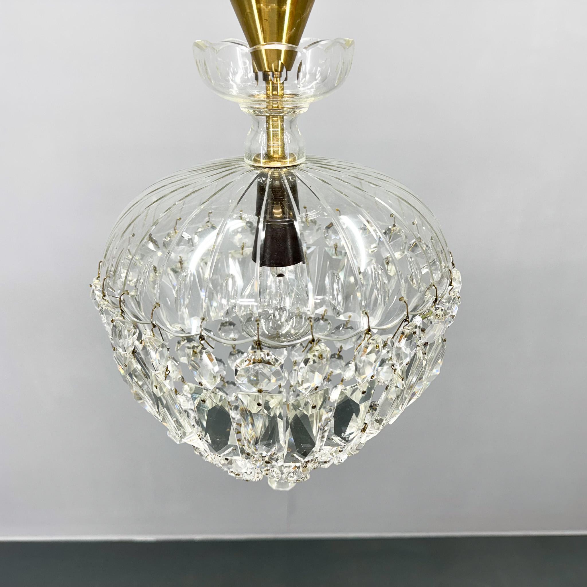 Lampadario in cristallo e ottone di metà secolo, Cecoslovacchia in vendita 3
