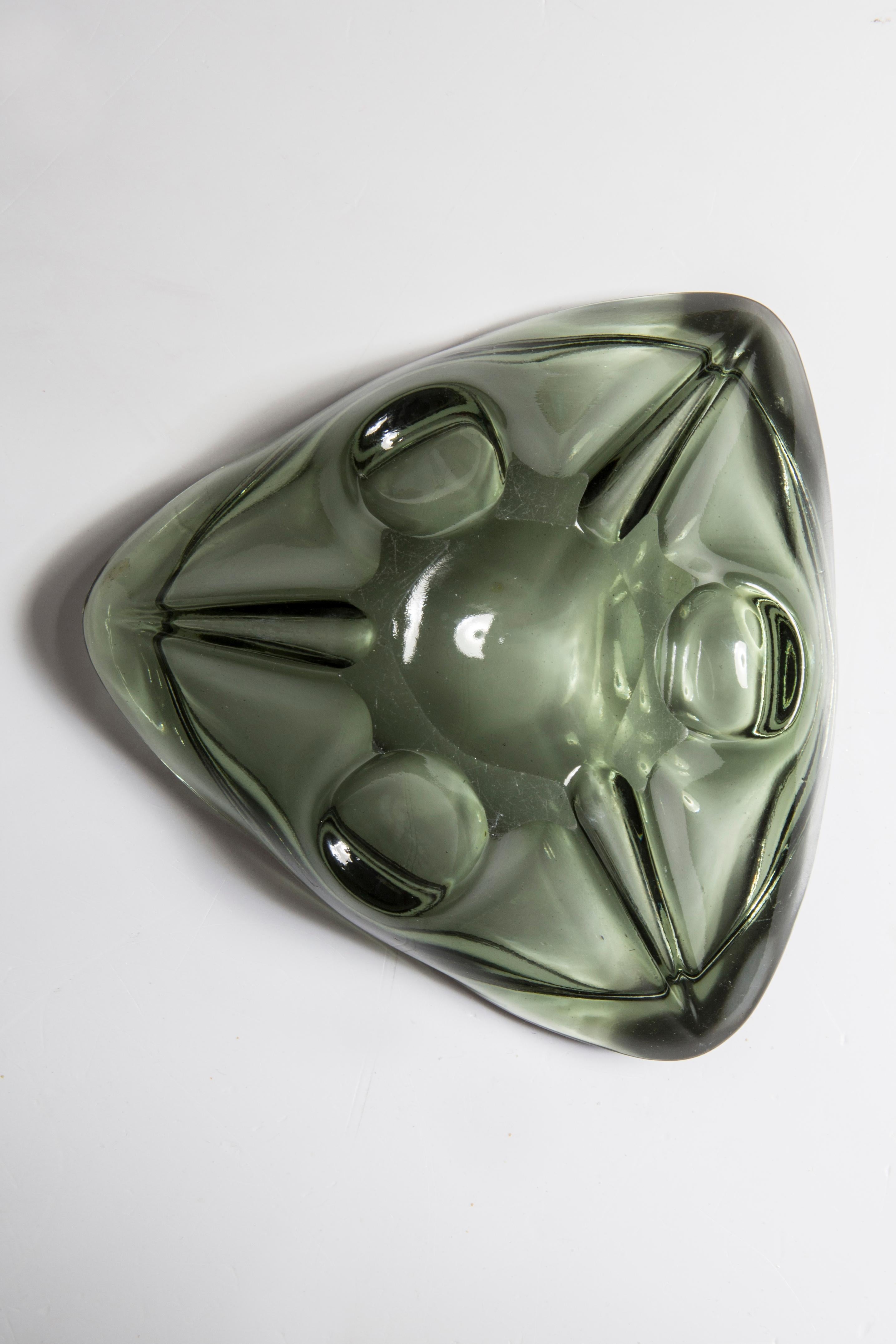 Mid Century Crystal Dark Green Gray Glass Ashtray Bowl, Italy, 1970s 2