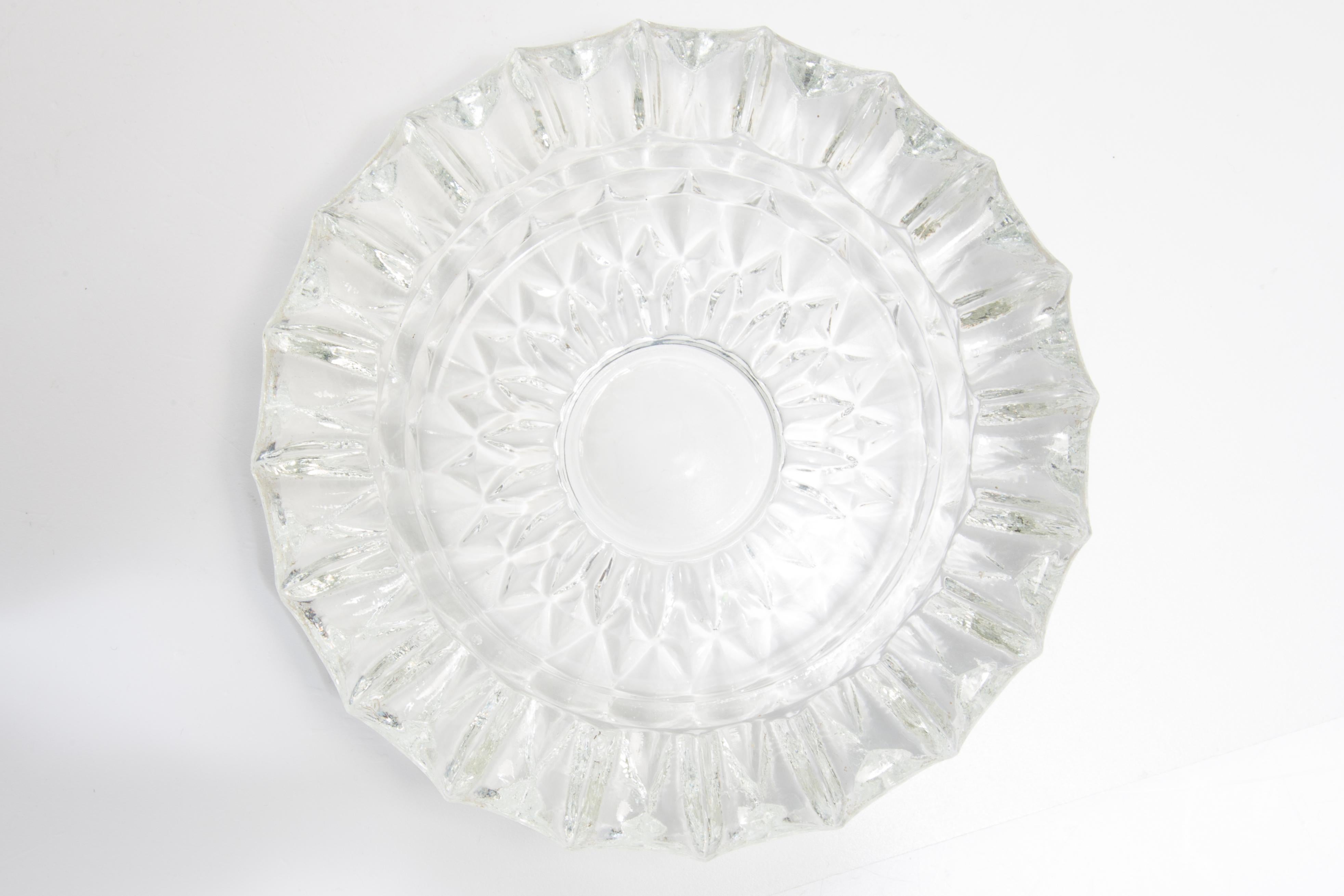 20th Century Mid Century Crystal Glass Ashtray Bowl, Italy, 1970s For Sale