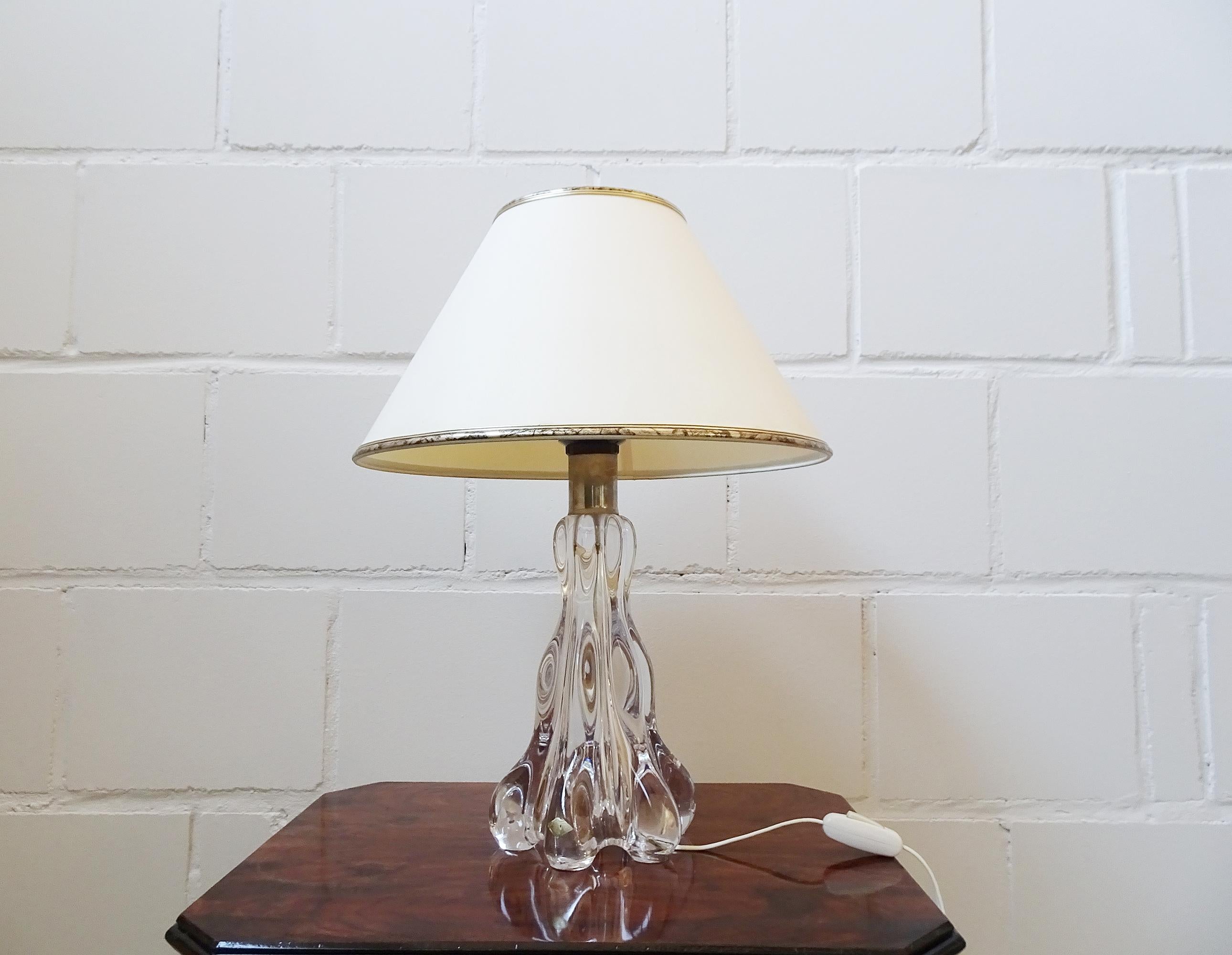 crystal glass lamp
