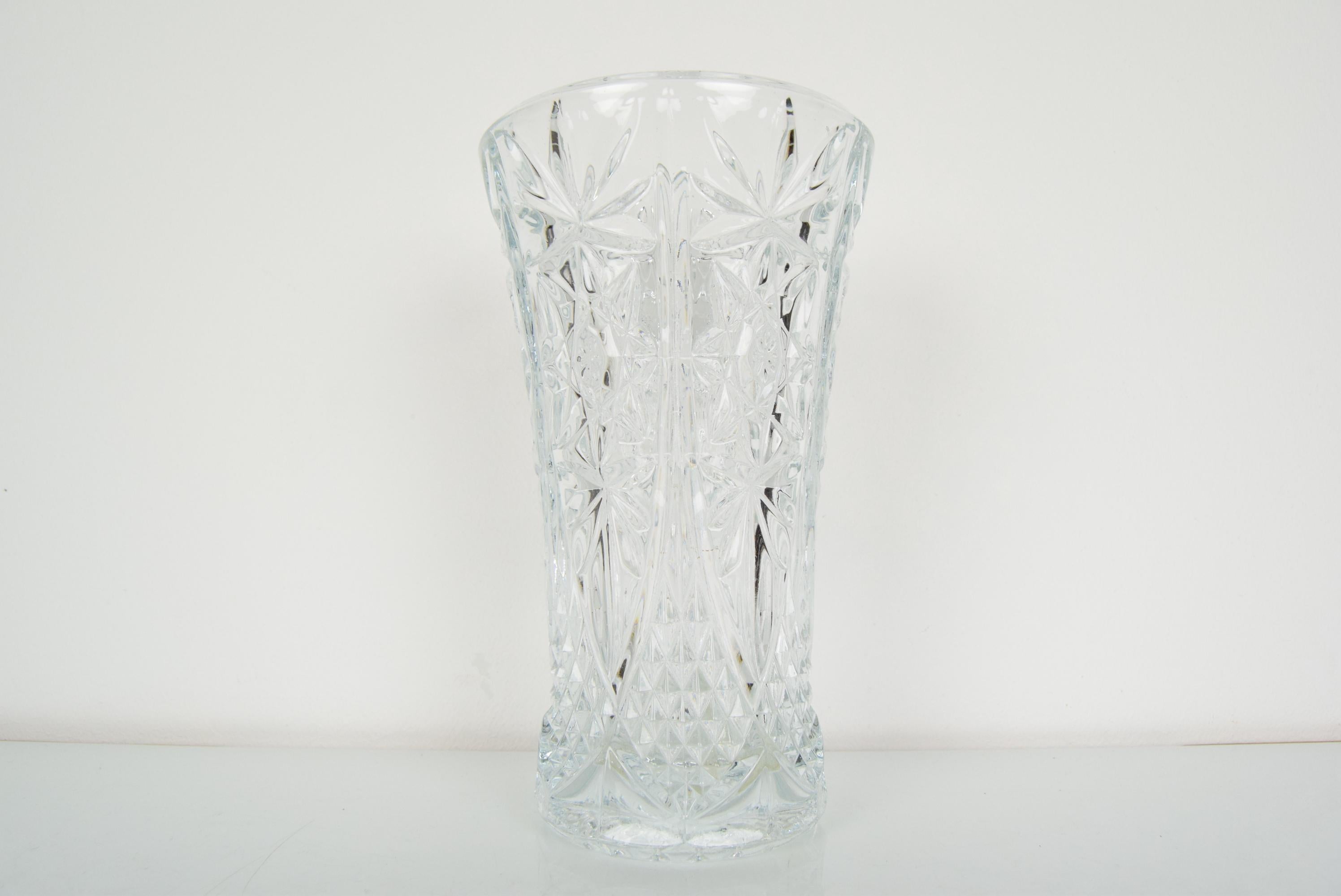 Vase en verre de cristal du milieu du siècle dernier, années 1950 en vente 1