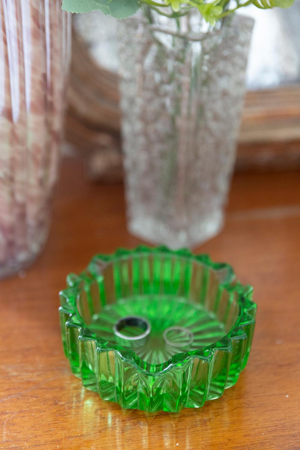 Midcentury Crystal Green Glass Bowl Ashtray, Italy, 1970s For Sale 5