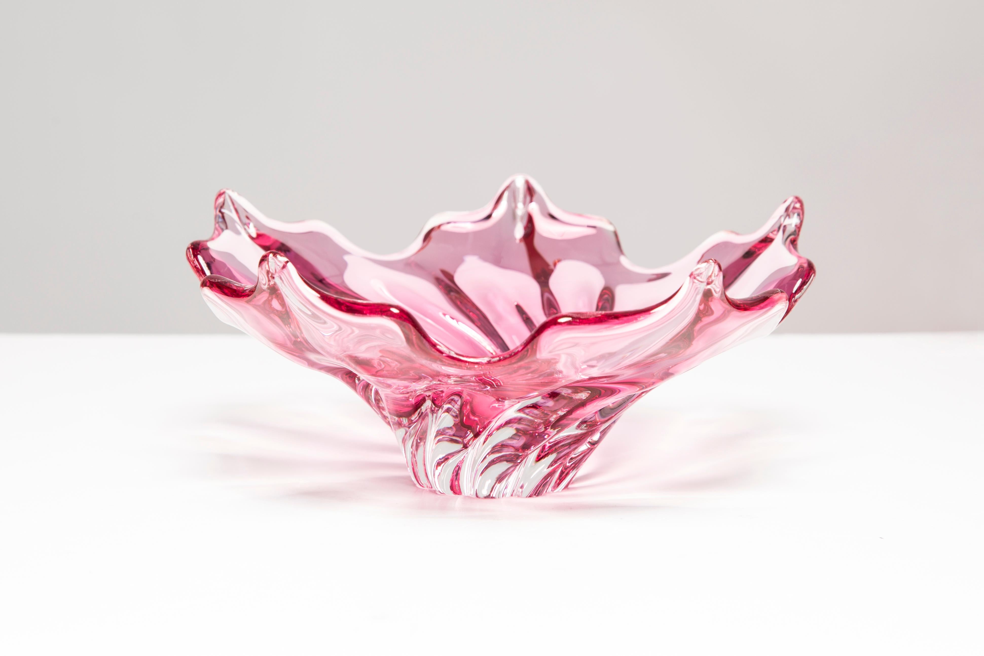 Mid Century Crystal Pink Glass Bowl, Italy, 1970s For Sale 1
