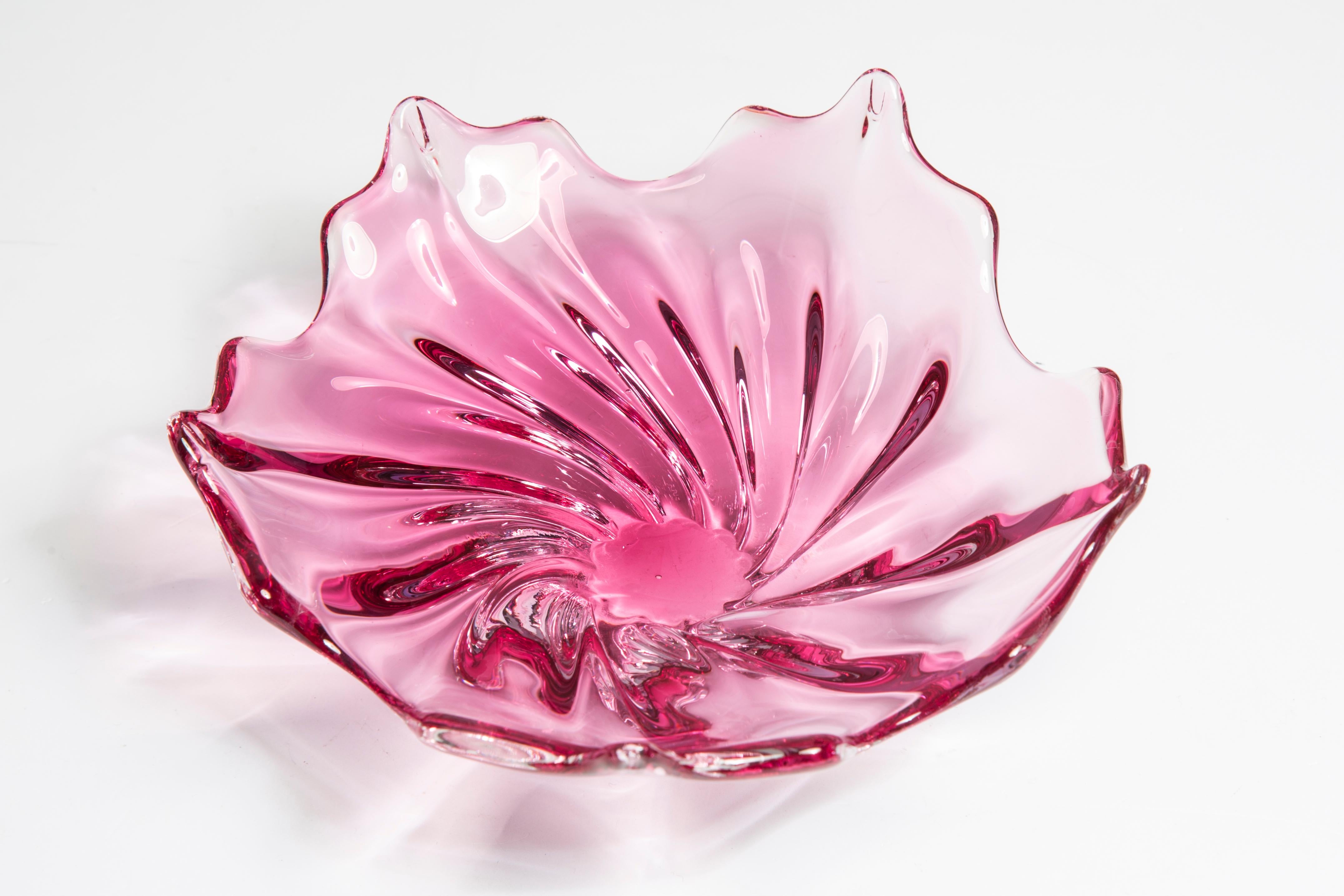 Mid Century Crystal Pink Glass Bowl, Italy, 1970s For Sale 4