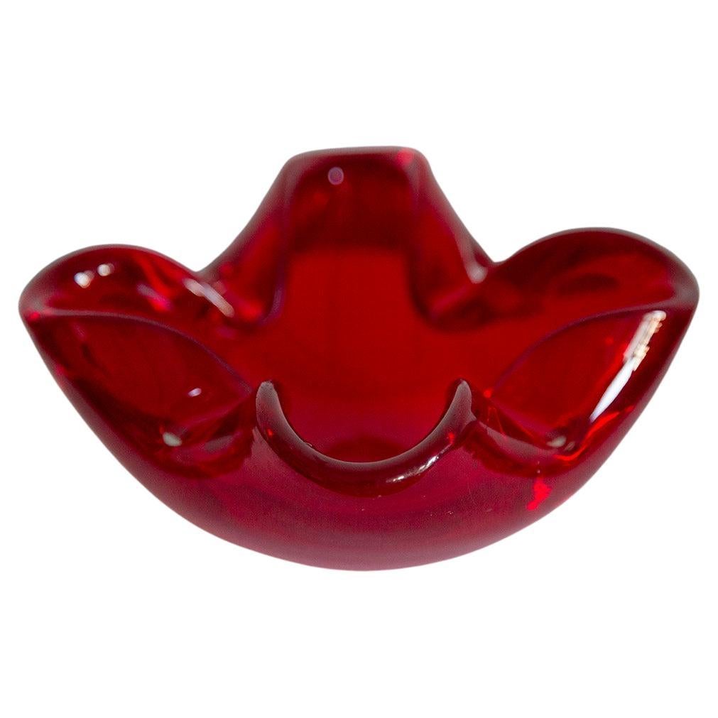 Mid Century Crystal Red Glass Ashtray Bowl, Italy, 1970s For Sale