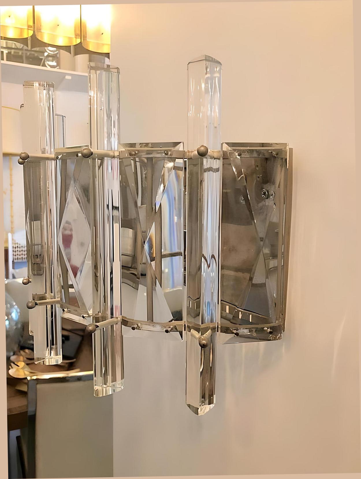 Apliques de cristal modernos de mediados de siglo - un par en venta 2