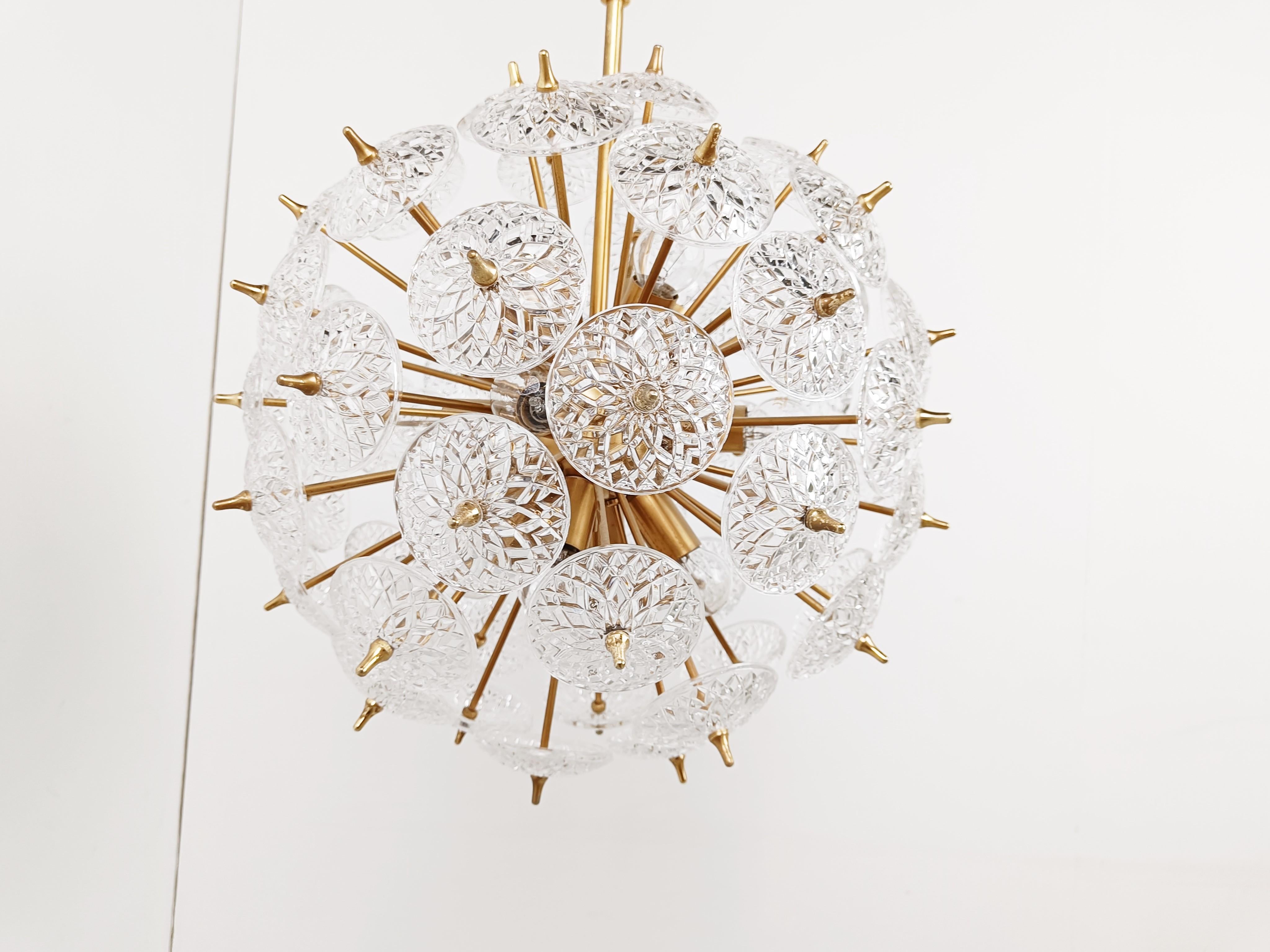 Mid century crystal sputnik chandelier by Val saint lambert, 1960s 2