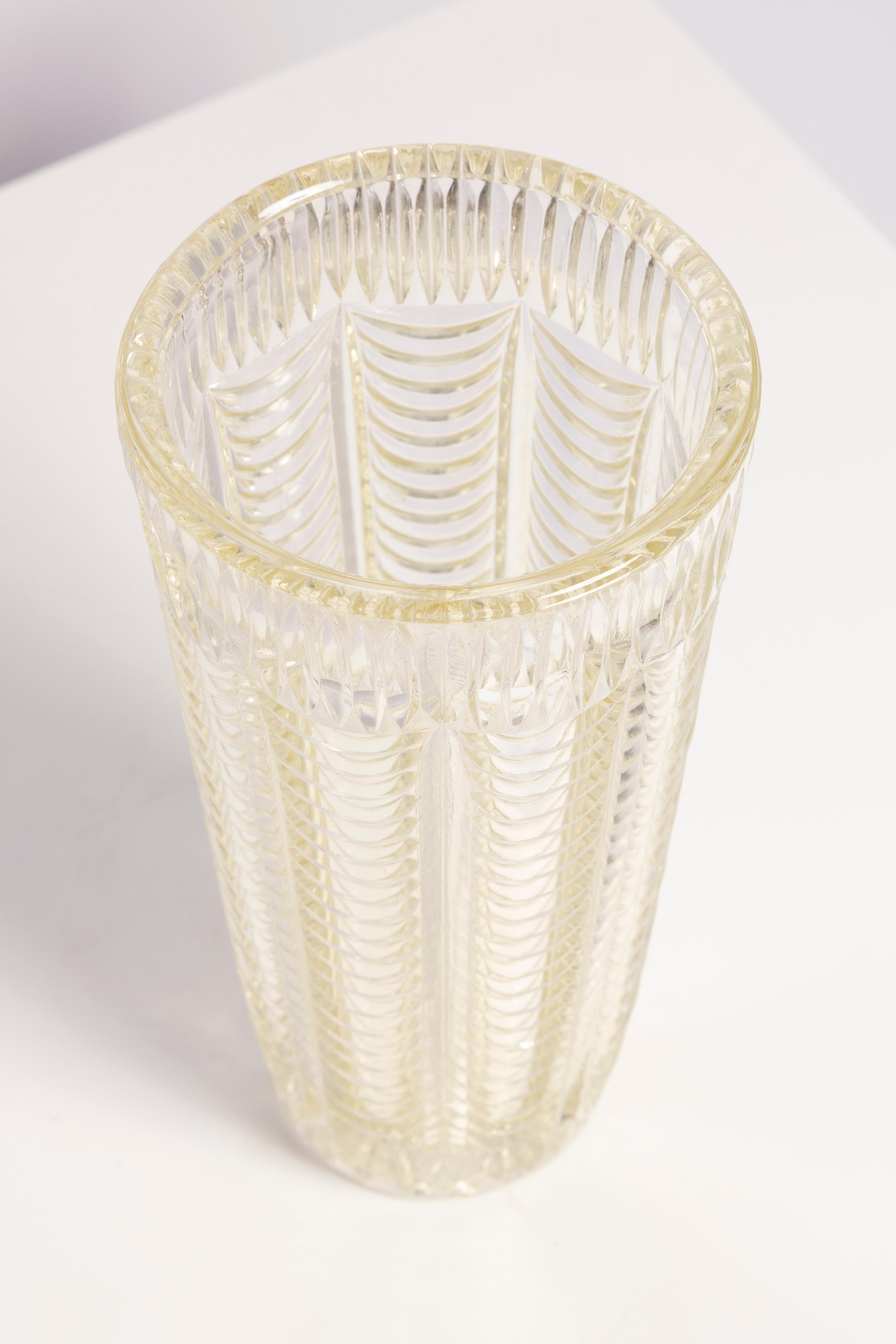 Czech Mid-Century Crystal Transparent Vase, Italy, 1960s For Sale
