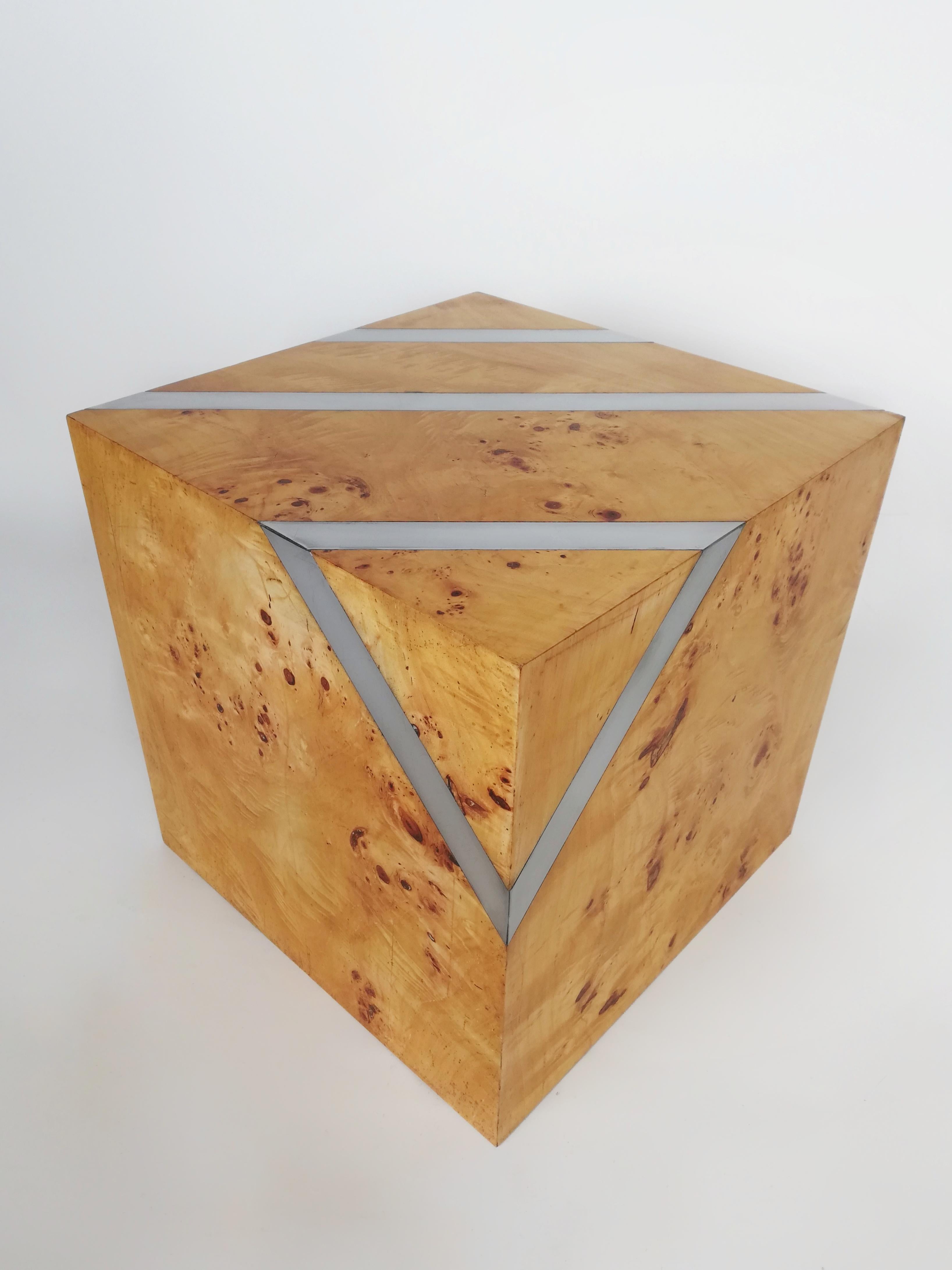 20th Century Mid-Century Cube End Table in Birch Burl & Chromed Metal, Italy, 1970s For Sale