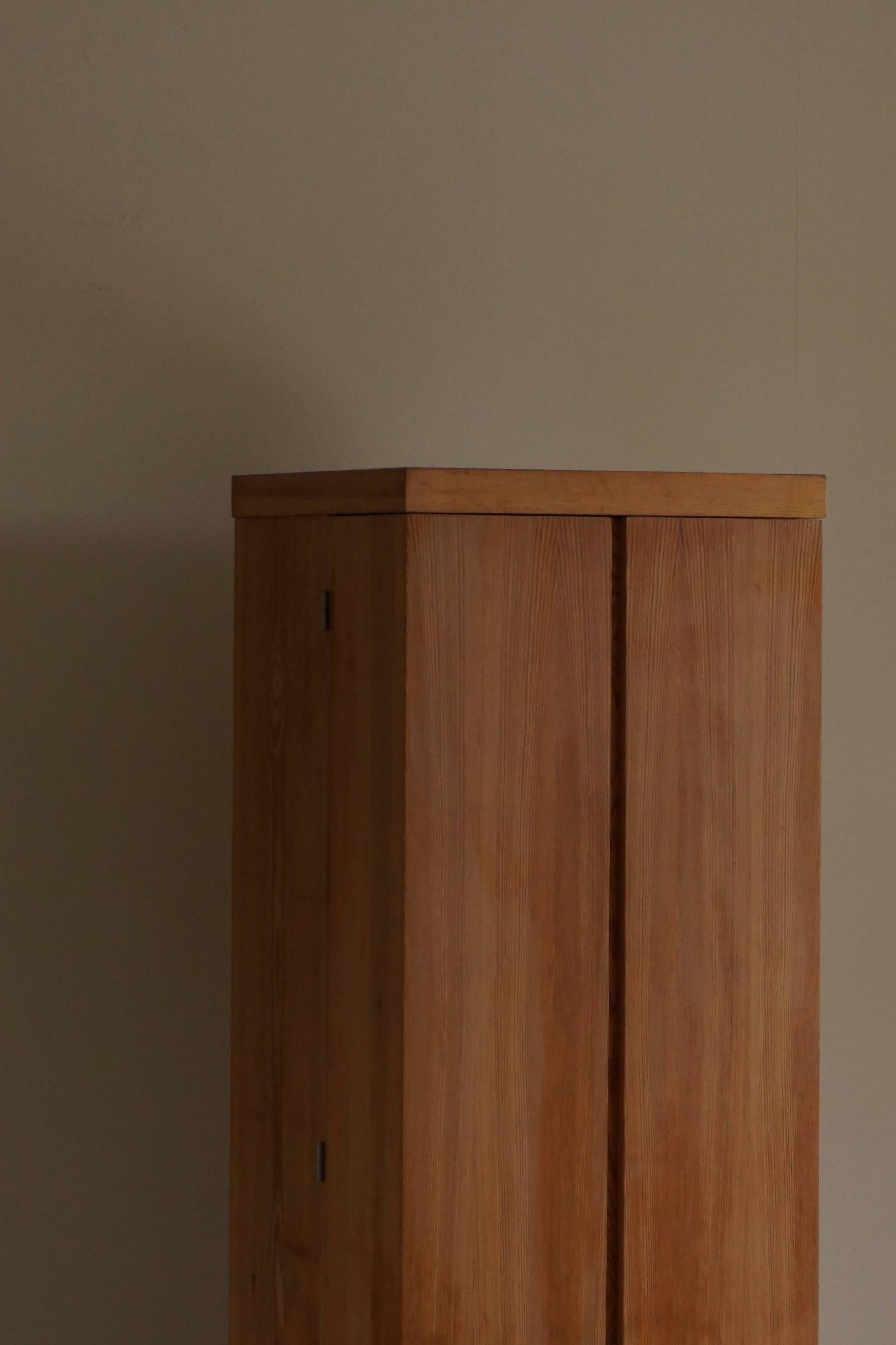Mid Century Cubist Shoe Cabinet in Pine, Made by a Danish Cabinetmaker, 1980s 12
