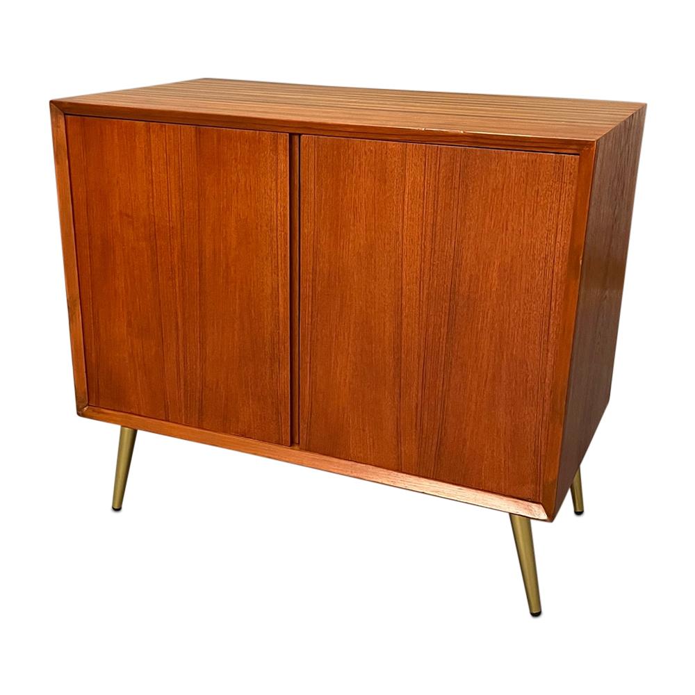 Mid-Century Curated Teak Cabinet with Two Open Doors and Brass Legs 4