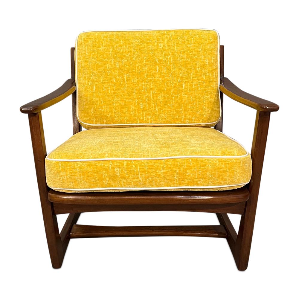 Mid-Century, Curated, Walnut arm lounge chair 1960s Circa 5