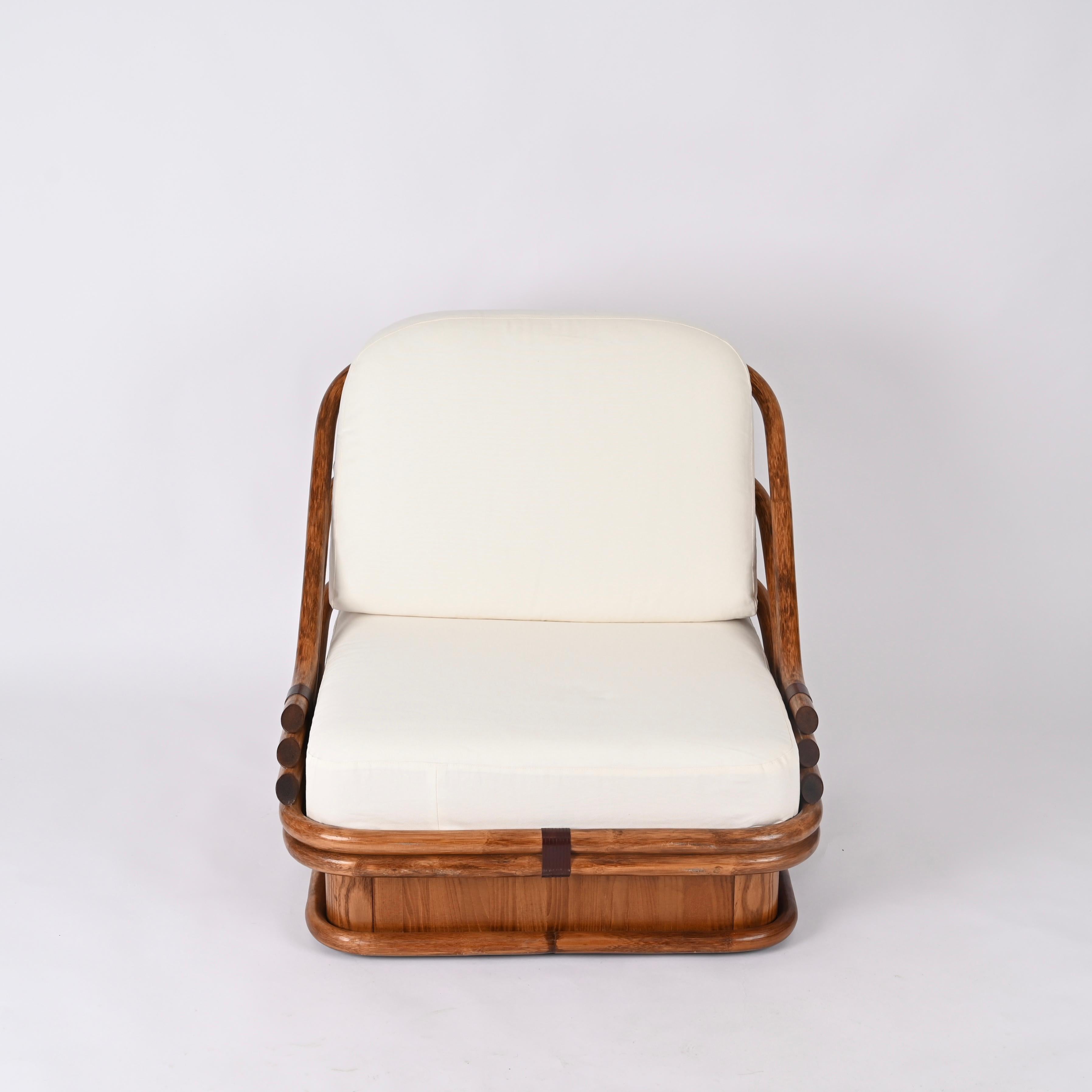 Mid-Century Curved Bamboo and Leather Armchair, White Fabric, Italy 1960s For Sale 1