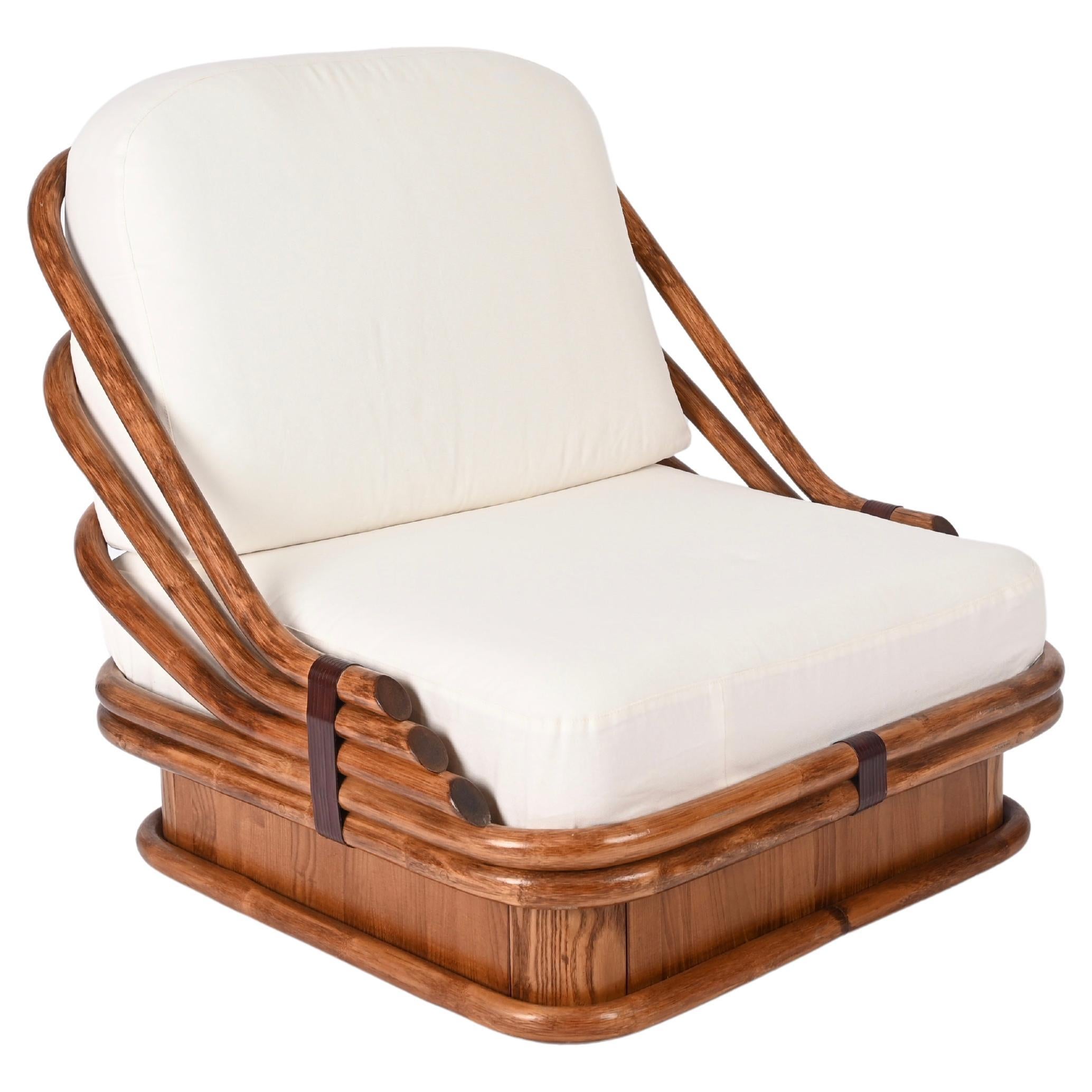 Gebogener Sessel aus Bambus und Leder aus der Mitte des Jahrhunderts, weißer Stoff, Italien 1960er Jahre