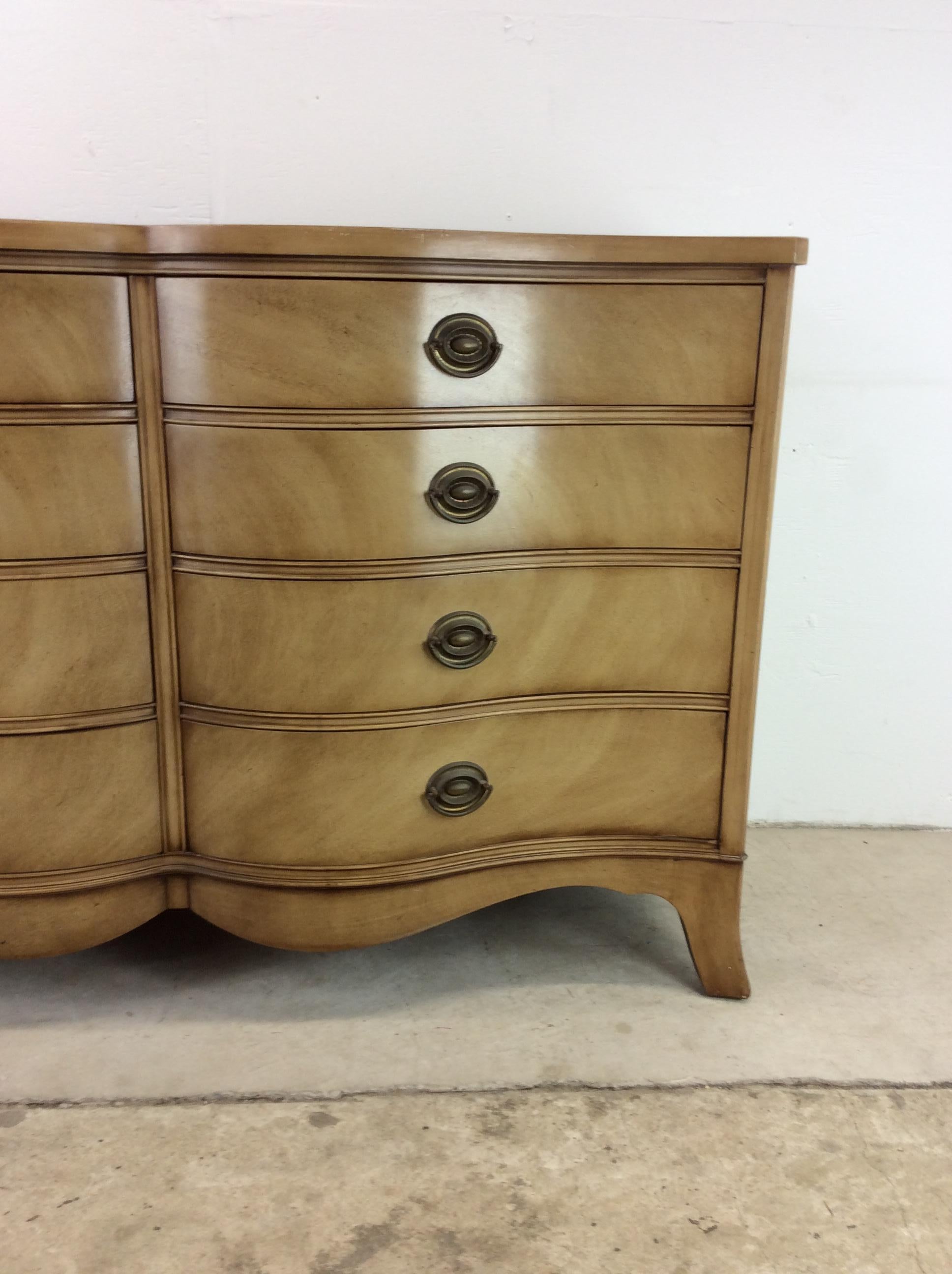 Mid-Century Modern Mid Century Curved Front 8 Drawer Dresser by Drexel For Sale