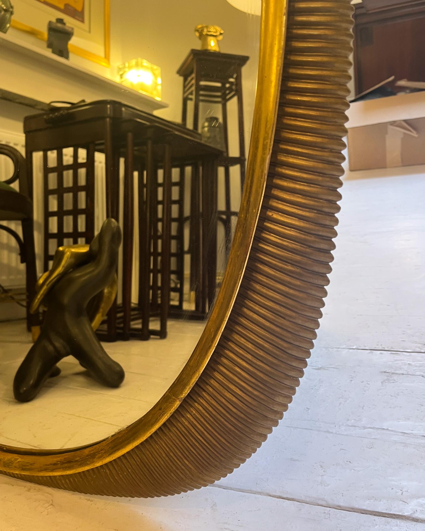 Mid-Century Curved Gilded Wood attributed to Osvaldo Borsani, 1940s 