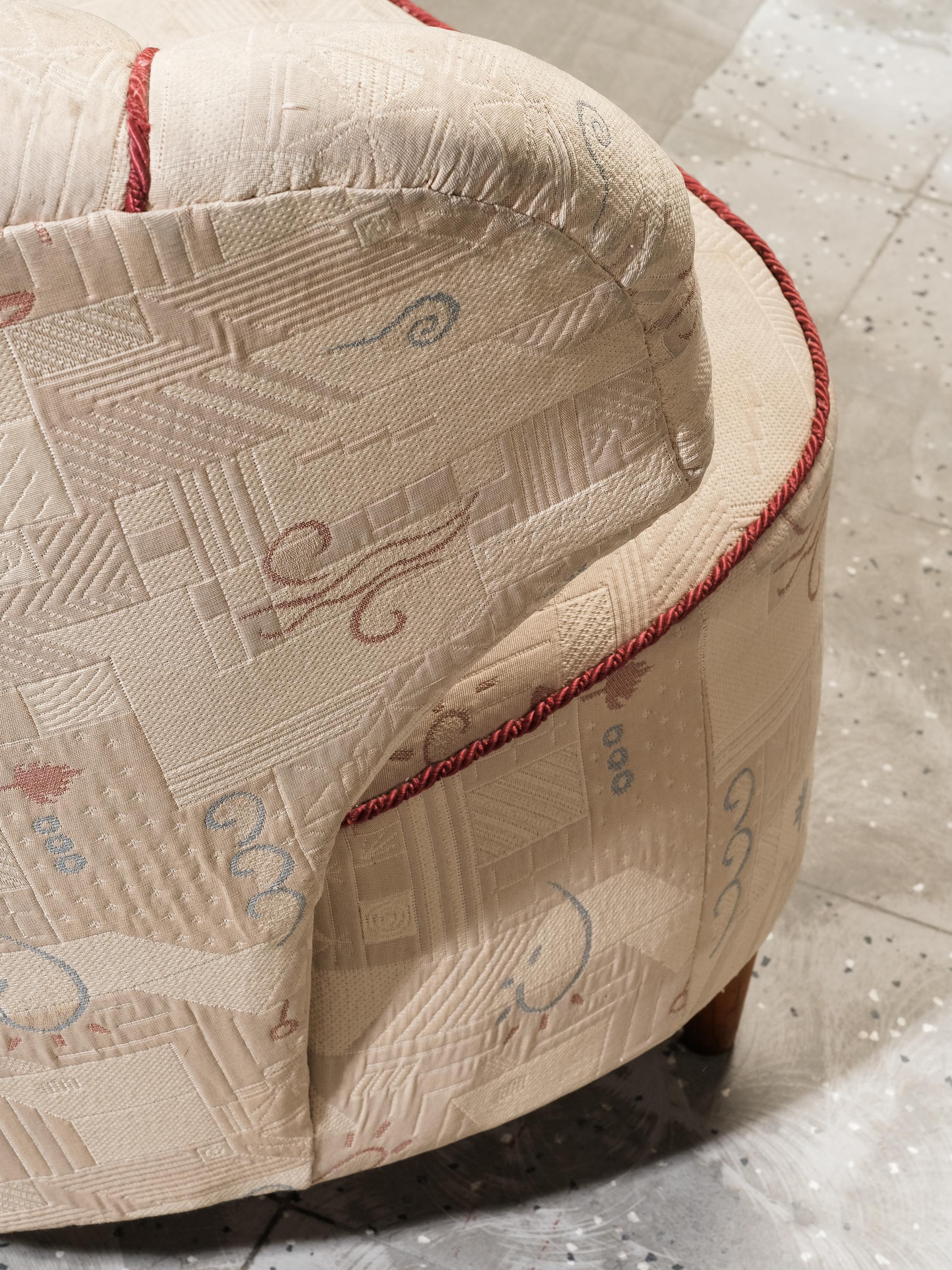 Mid-Century Curved Sofa by Carl-Johan Boman for Boman Oy, Finland, 1940s Tela en venta