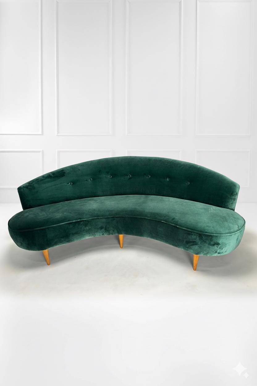 Mid-century curved sofa in the style of Federico Munari (Dedar fabric), Italy Bon état - En vente à Argelato, BO
