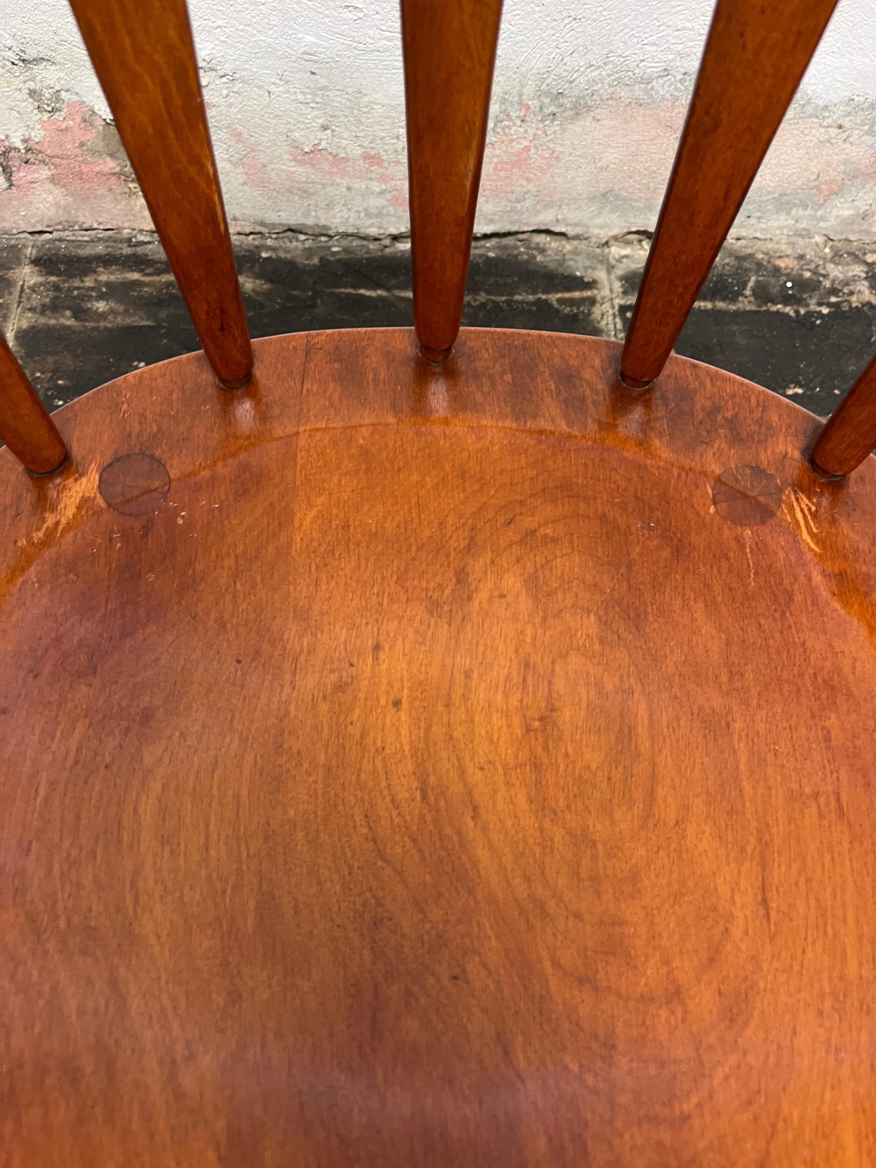 Legno Sedie Cushman di metà secolo in vendita