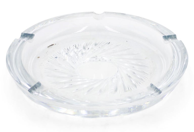 Mid-Century Cut Crystal Ashtray In Good Condition For Sale In New York, NY