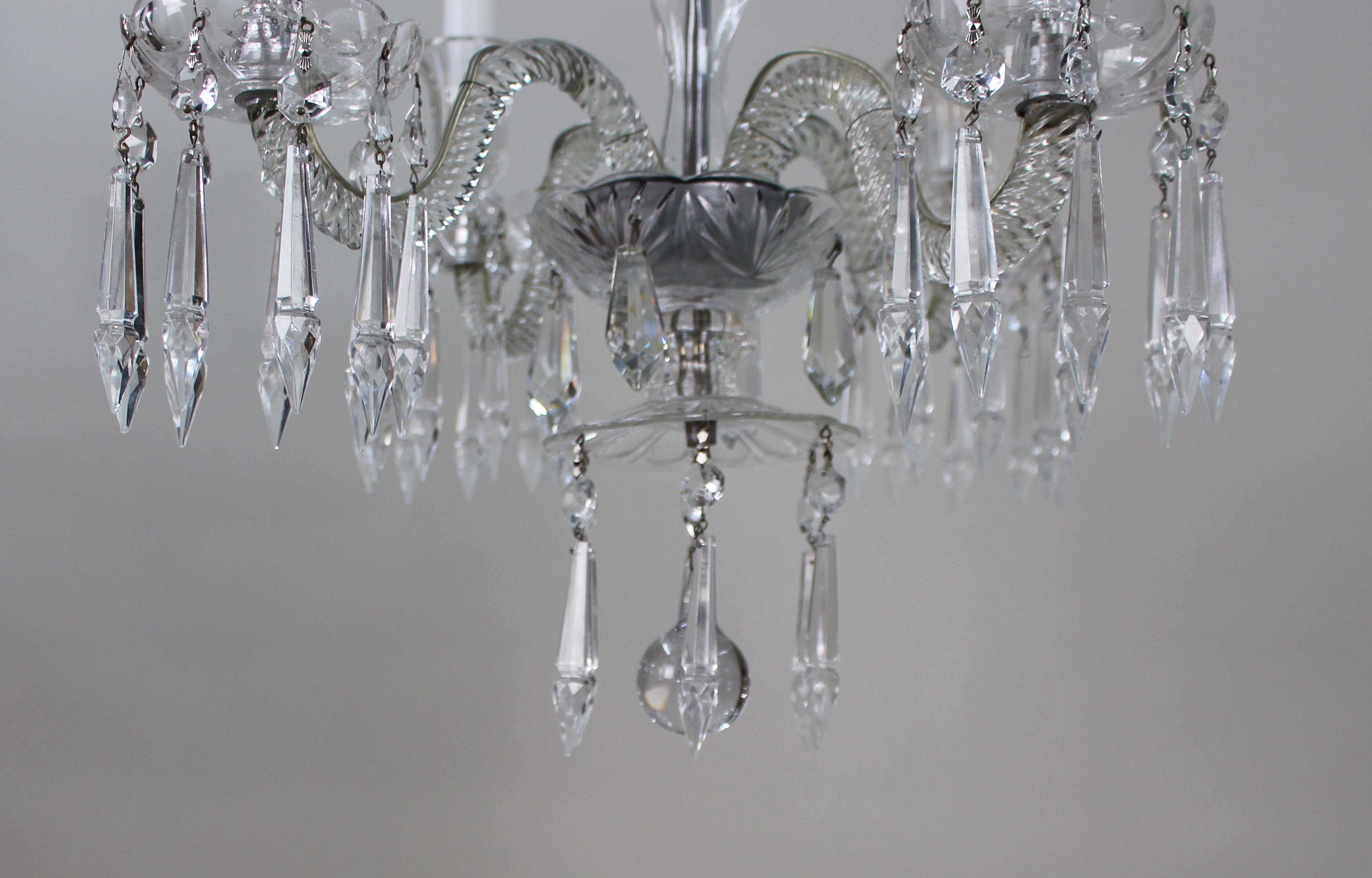 Mid-Century Cut Glass and Crystal Four-Arm Chandelier, c.1950 en vente 3