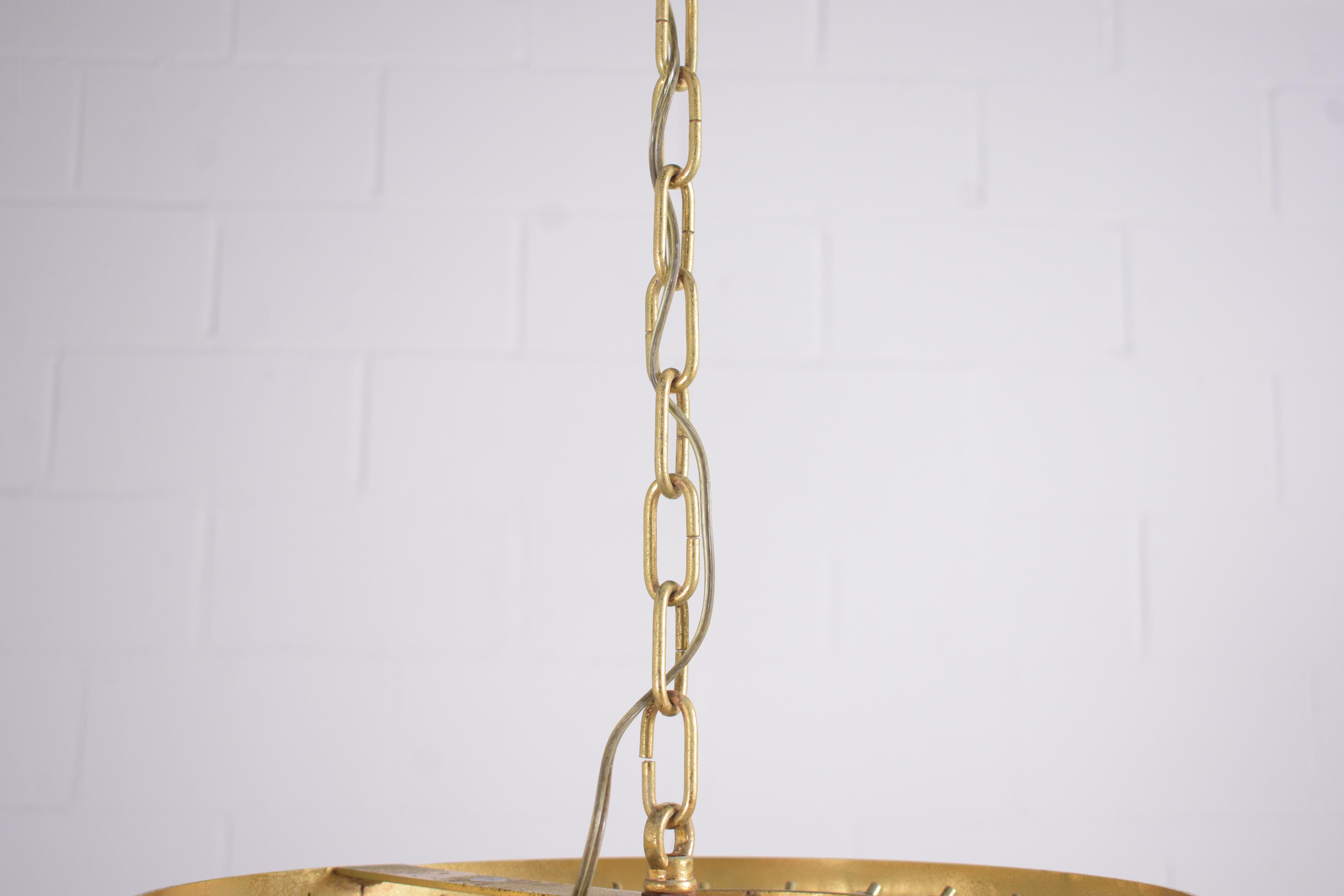 Late 20th Century Restored Vintage Brass and Glass Drop Pendant Chandelier with Spiral Pattern For Sale