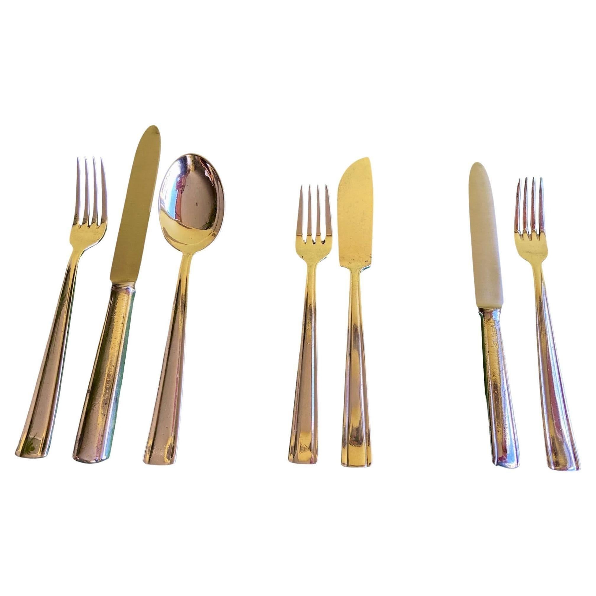 mid-century cutlery sets for 6, A Krupp, 42 pieces each, attributed to Gio Ponti For Sale