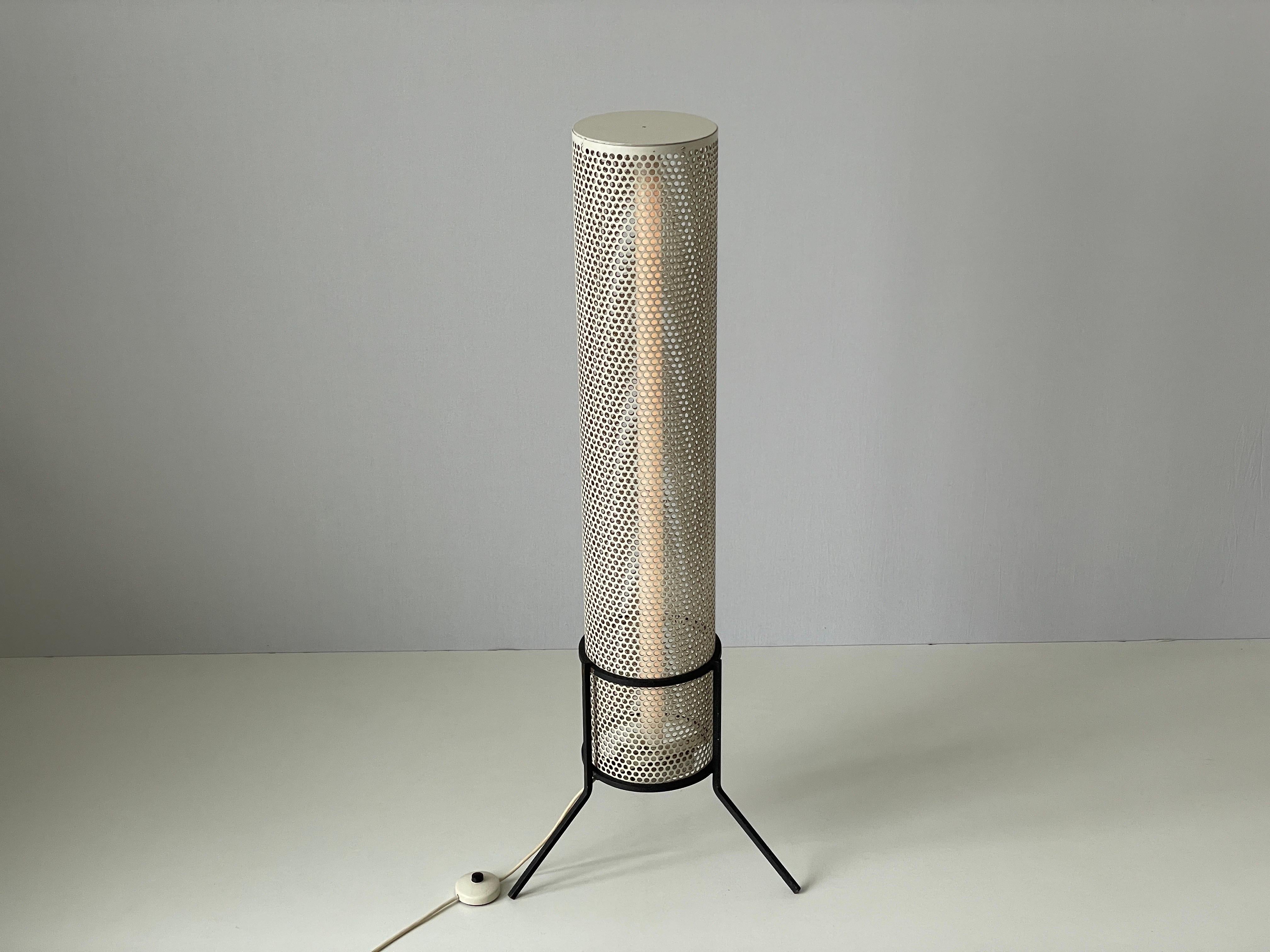Lampada da terra a treppiede cilindrica di metà secolo con fluorescenza, 1950, Germania in vendita 4