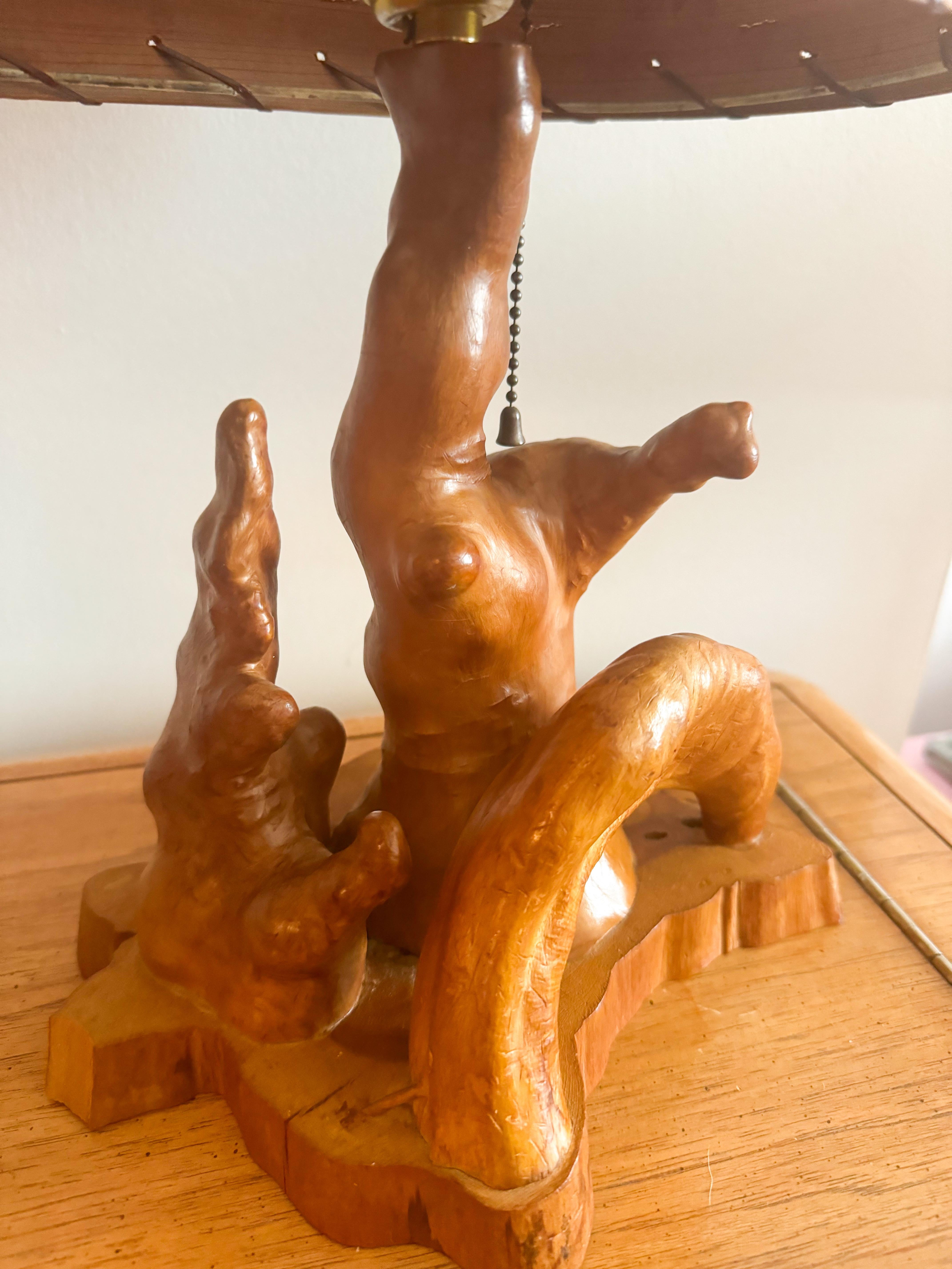 American Mid-Century Cypress Knees Sculptural Table Lamp with Woven Wooden Shade, 1960s For Sale