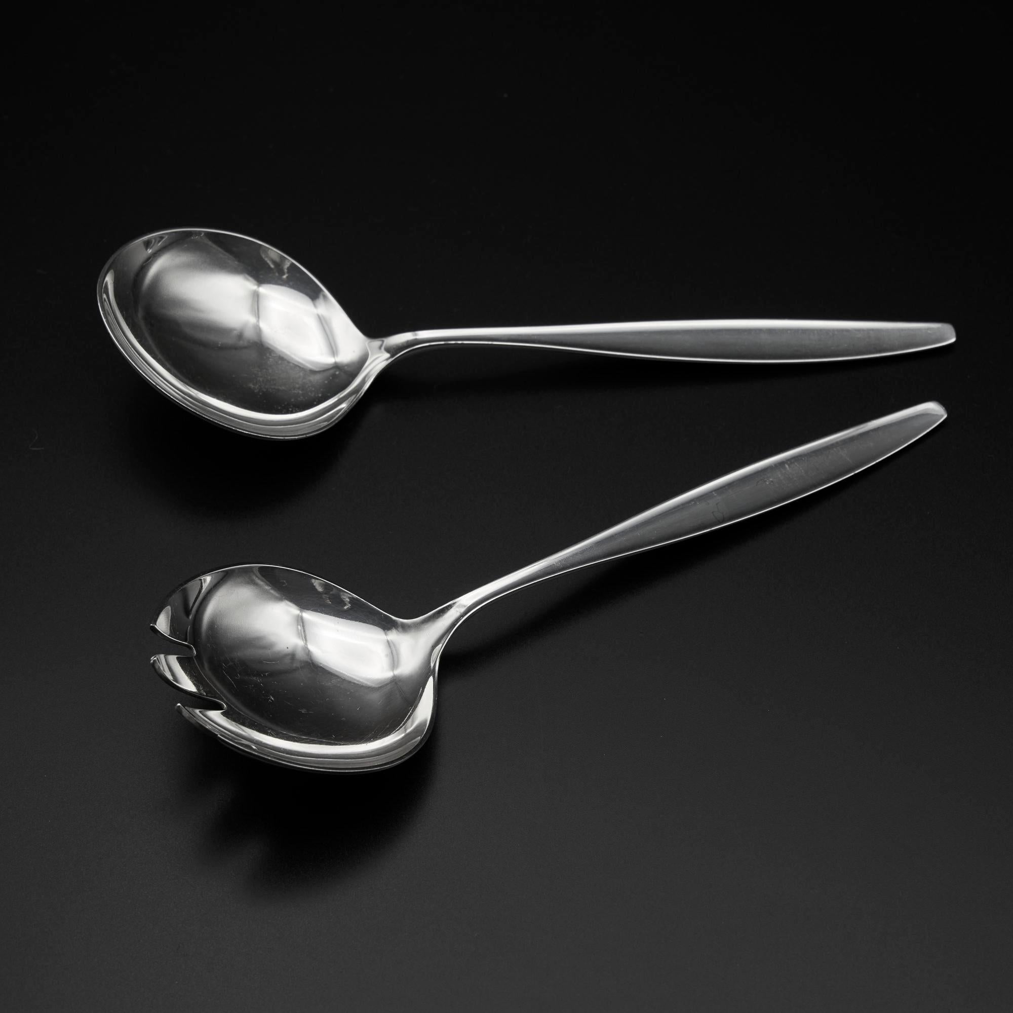 Silberbesteck mit Zypressenmuster aus der Mitte des Jahrhunderts für 12 Personen von Georg Jensen im Angebot 5