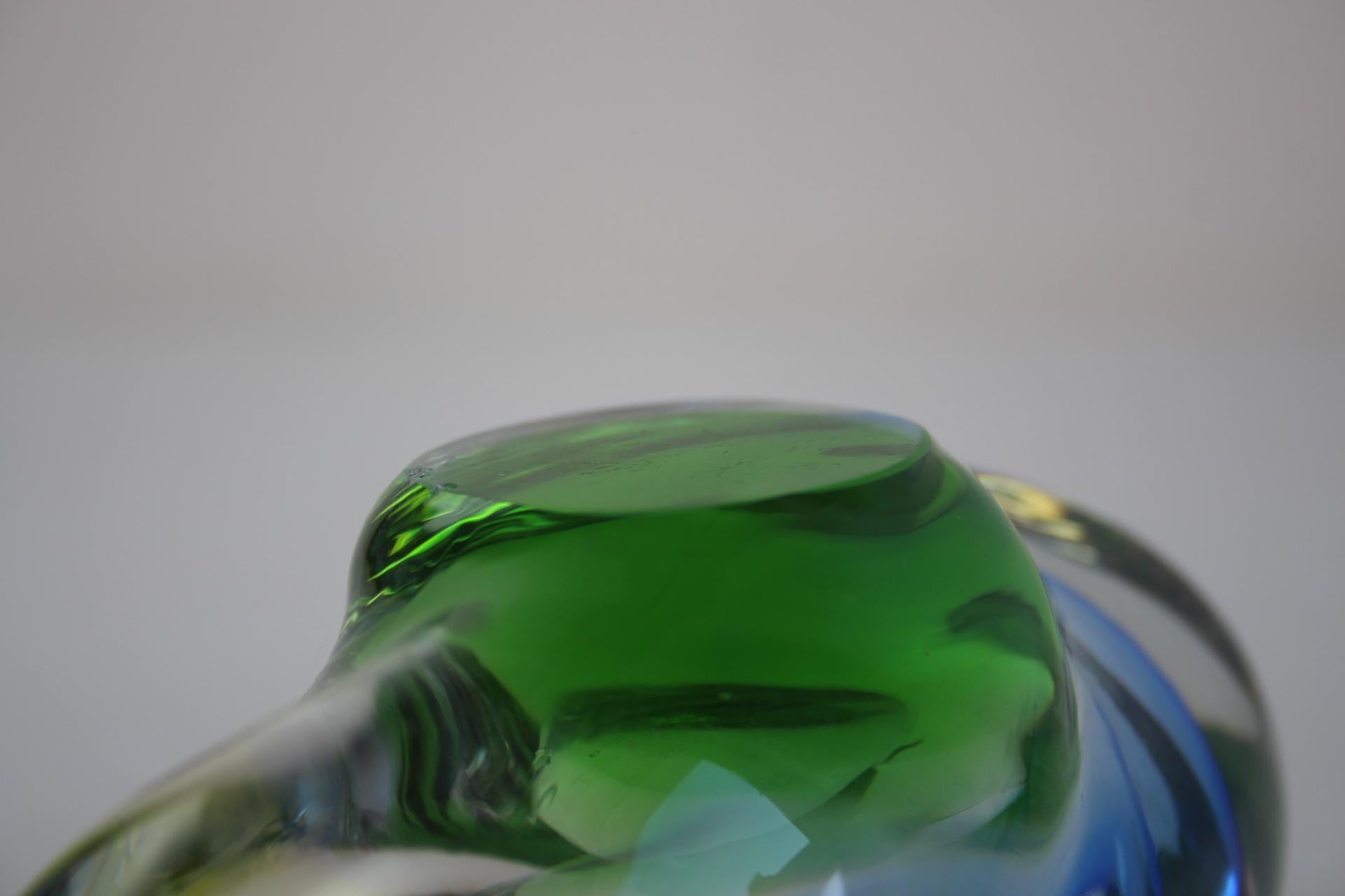 Mid-Century Czech Ashtray, Hand-Formed Art Glass, c. 1960s For Sale 6