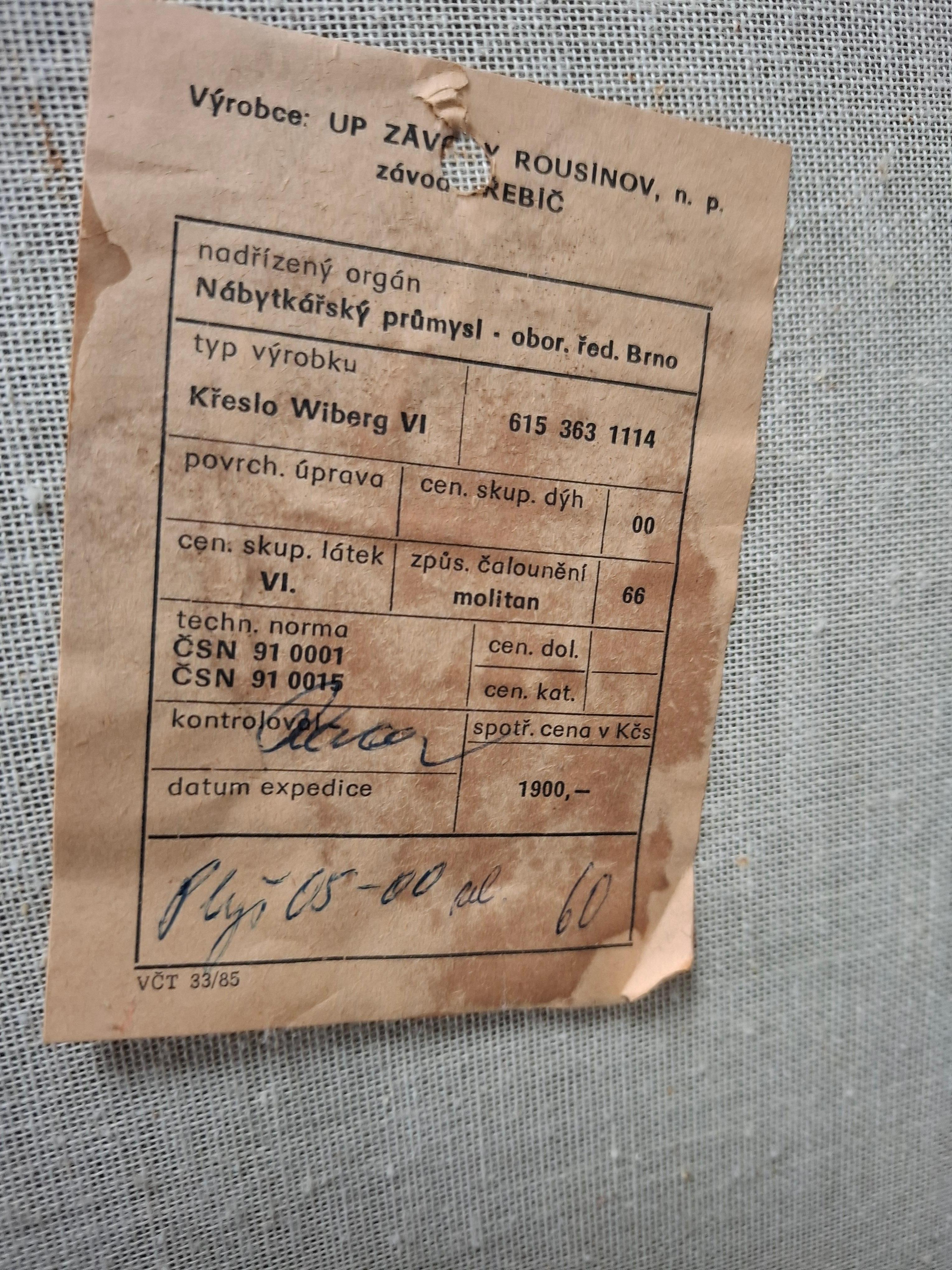 Fauteuil en peluche vert tchécoslovaque du milieu du siècle, 1970 en vente 12