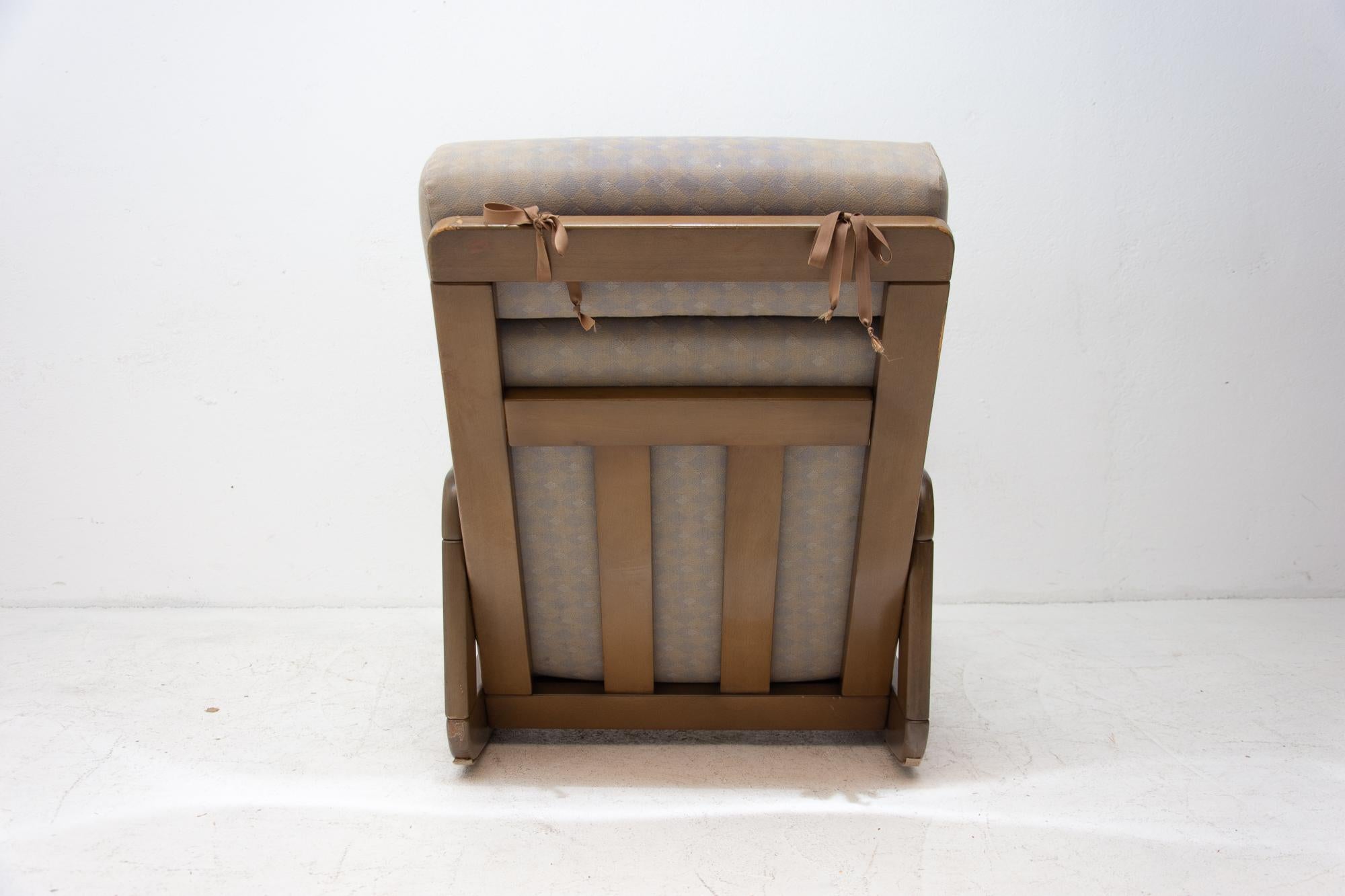 Midcentury Czechoslovak Rocking Chair, 1960s For Sale 4