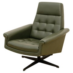 Mid century Czechoslovak swivel armchair, 1970´s, Central Europe