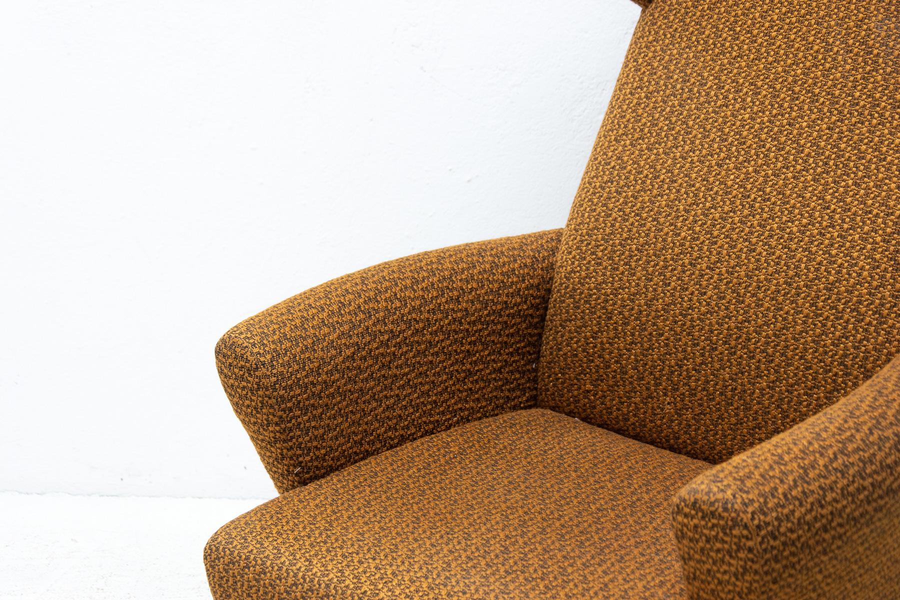 Mid-Century Czechoslovak Swivel Armchair, 1970's In Good Condition In Prague 8, CZ