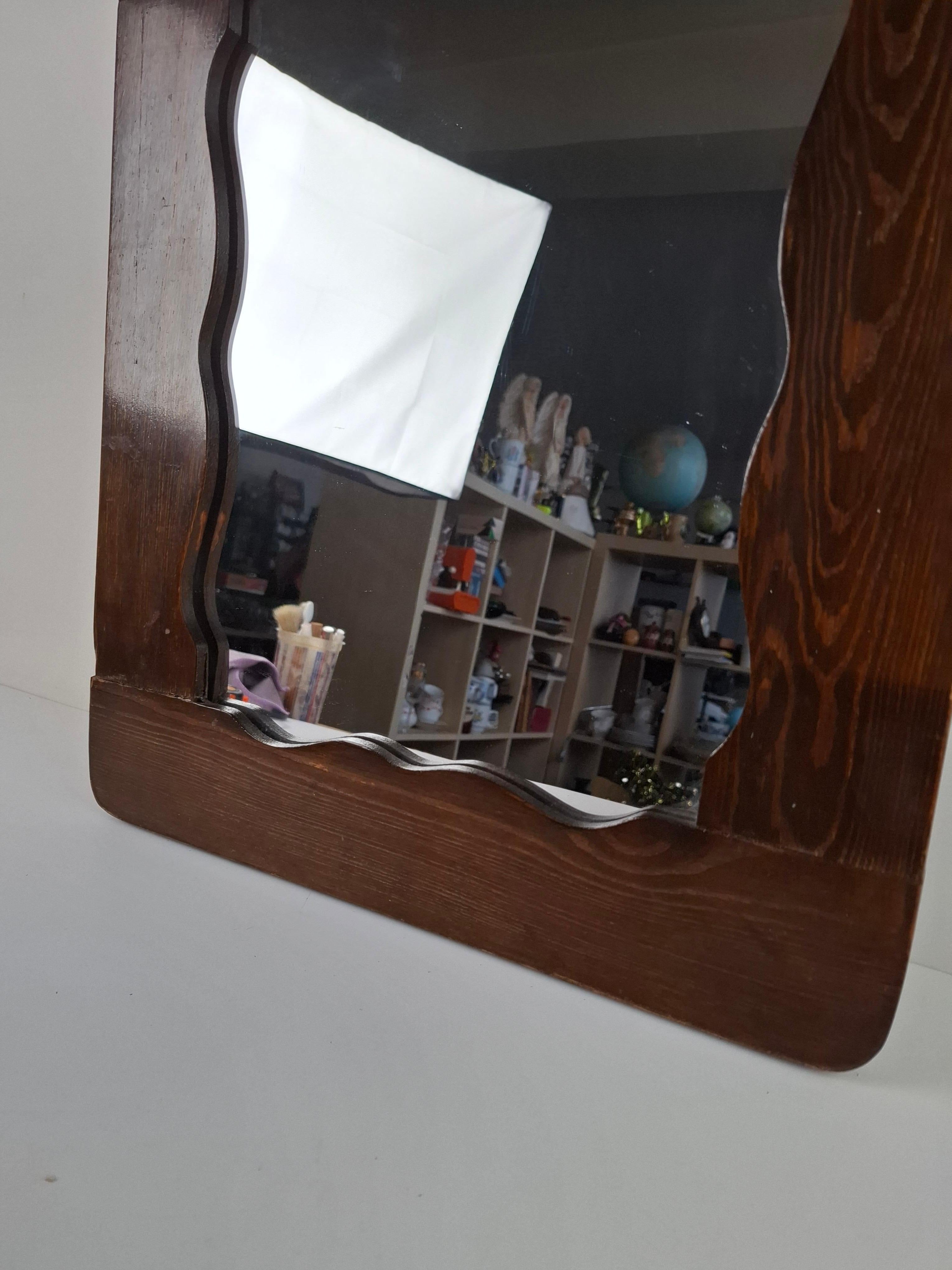 Mid-Century Czechoslovak Wavy-Frame Wooden Wall Mirror, 1940s For Sale 7