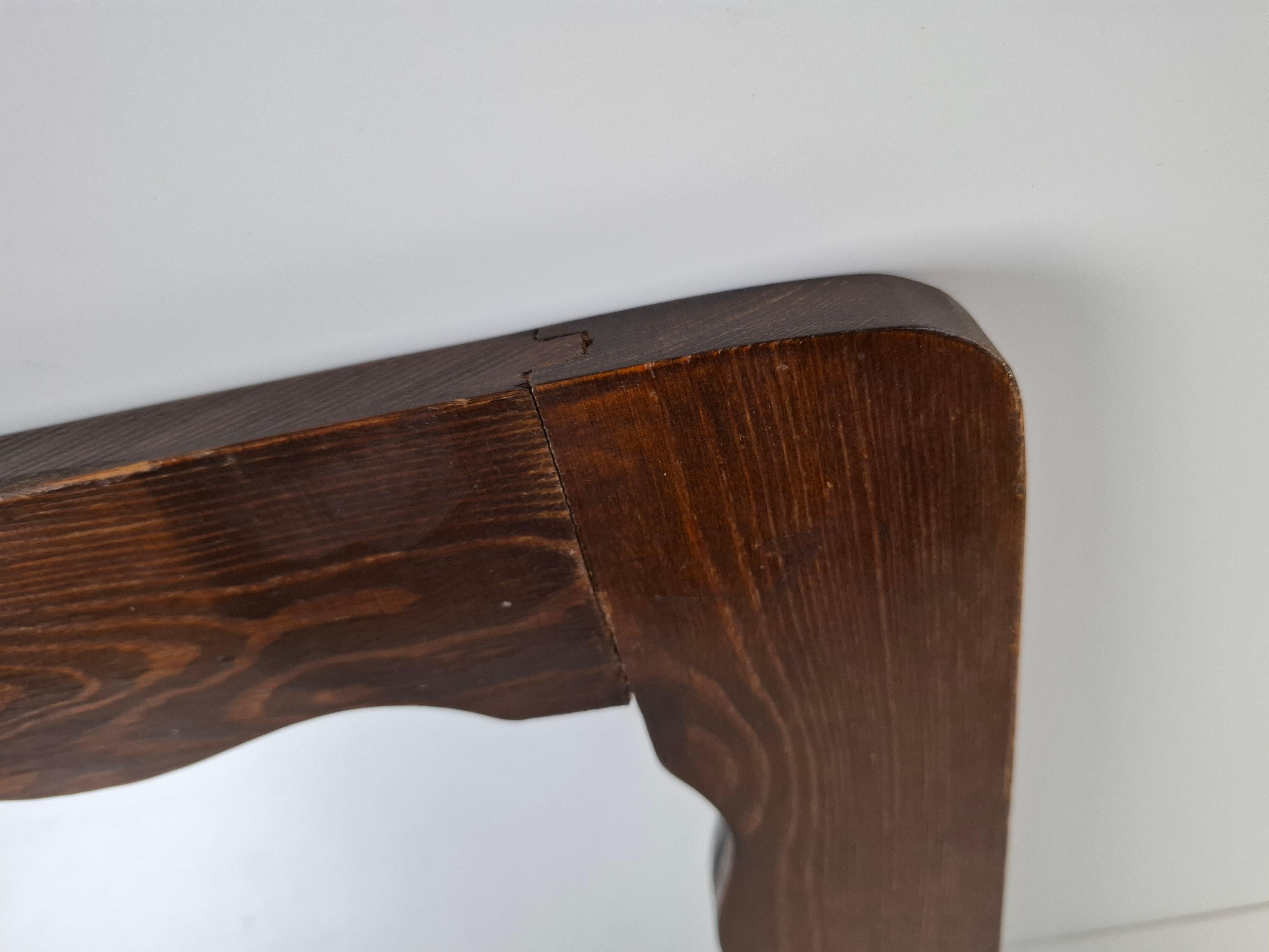 Mid-Century Czechoslovak Wavy-Frame Wooden Wall Mirror, 1940s For Sale 3