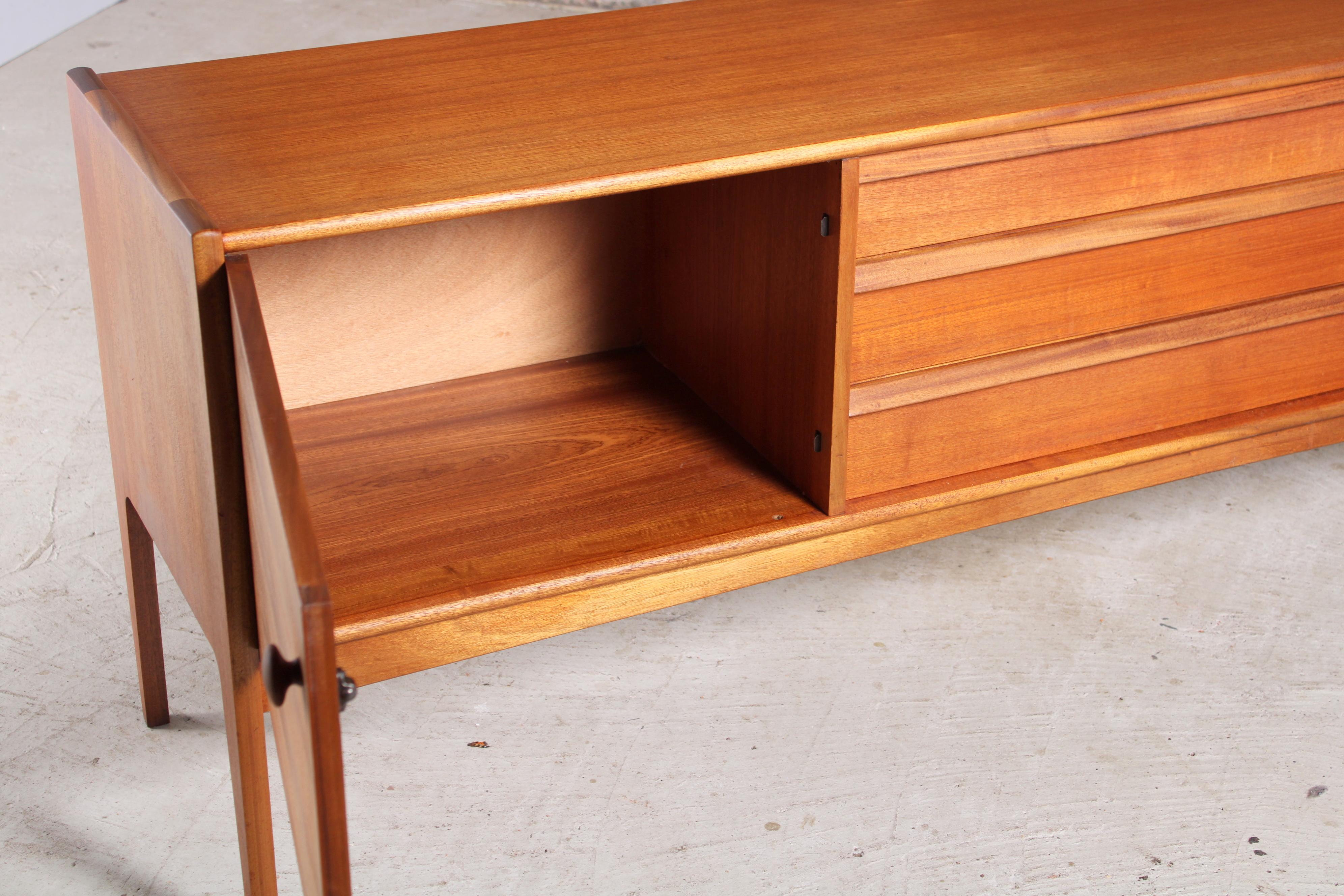 Mid Century 'Da Silva' Teak Sideboard by Younger, England, circa 1960s 1