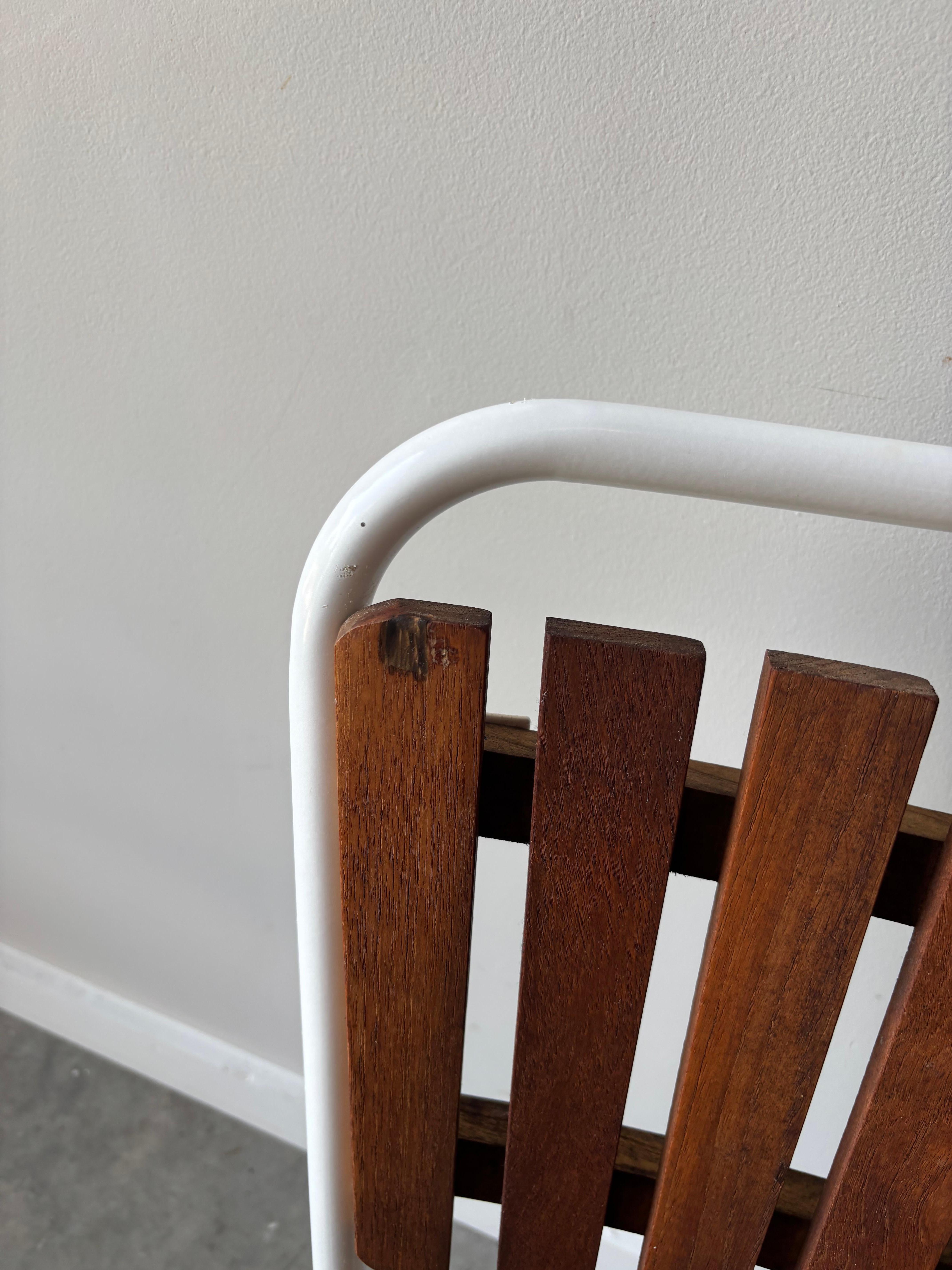 Mitte des Jahrhunderts Daneline Patio Set - Tisch und vier Stühle, CIRCA 1960er im Angebot 6
