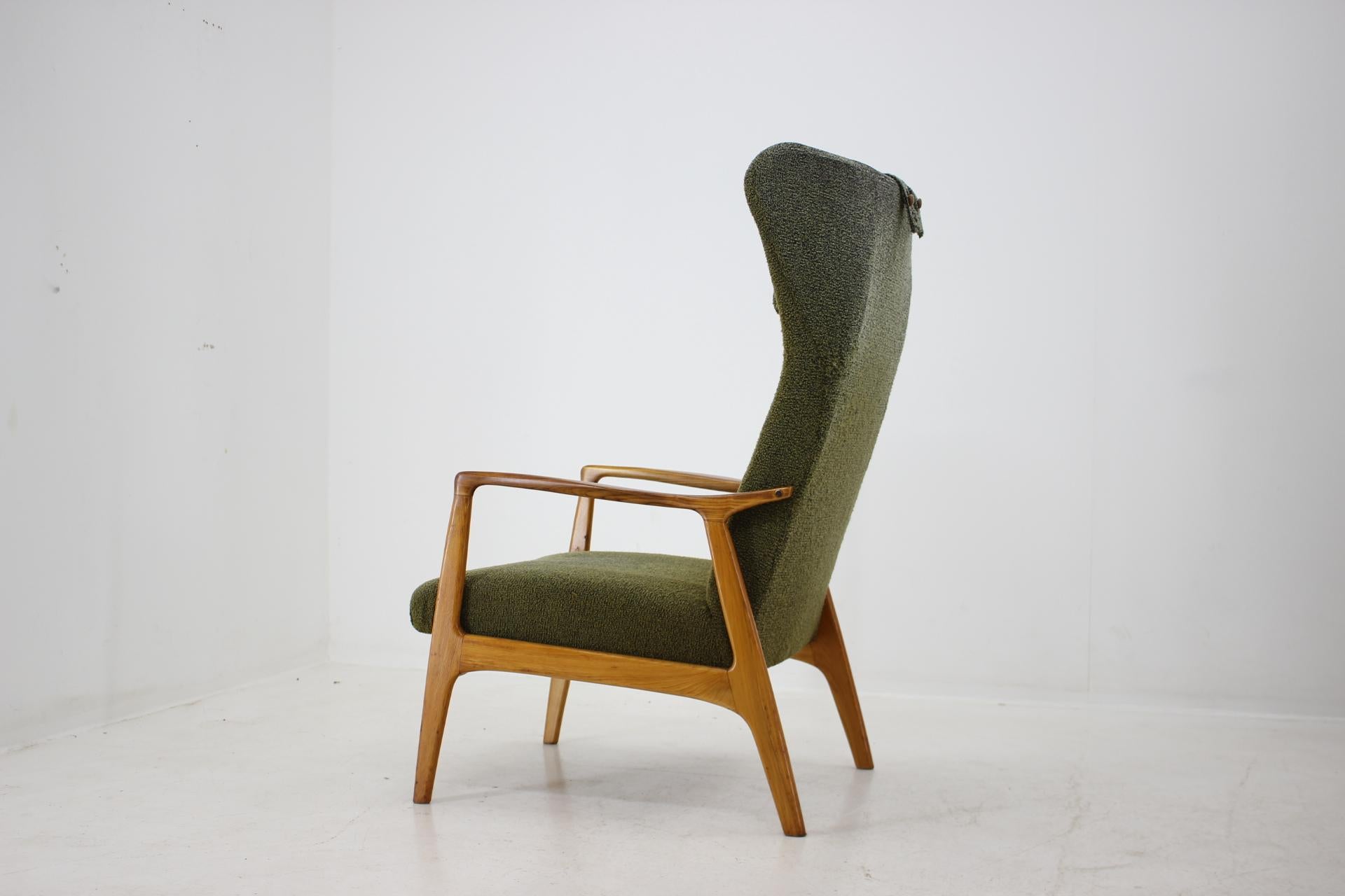 Scandinavian Modern Midcentury Danish Wing Chair, 1960s
