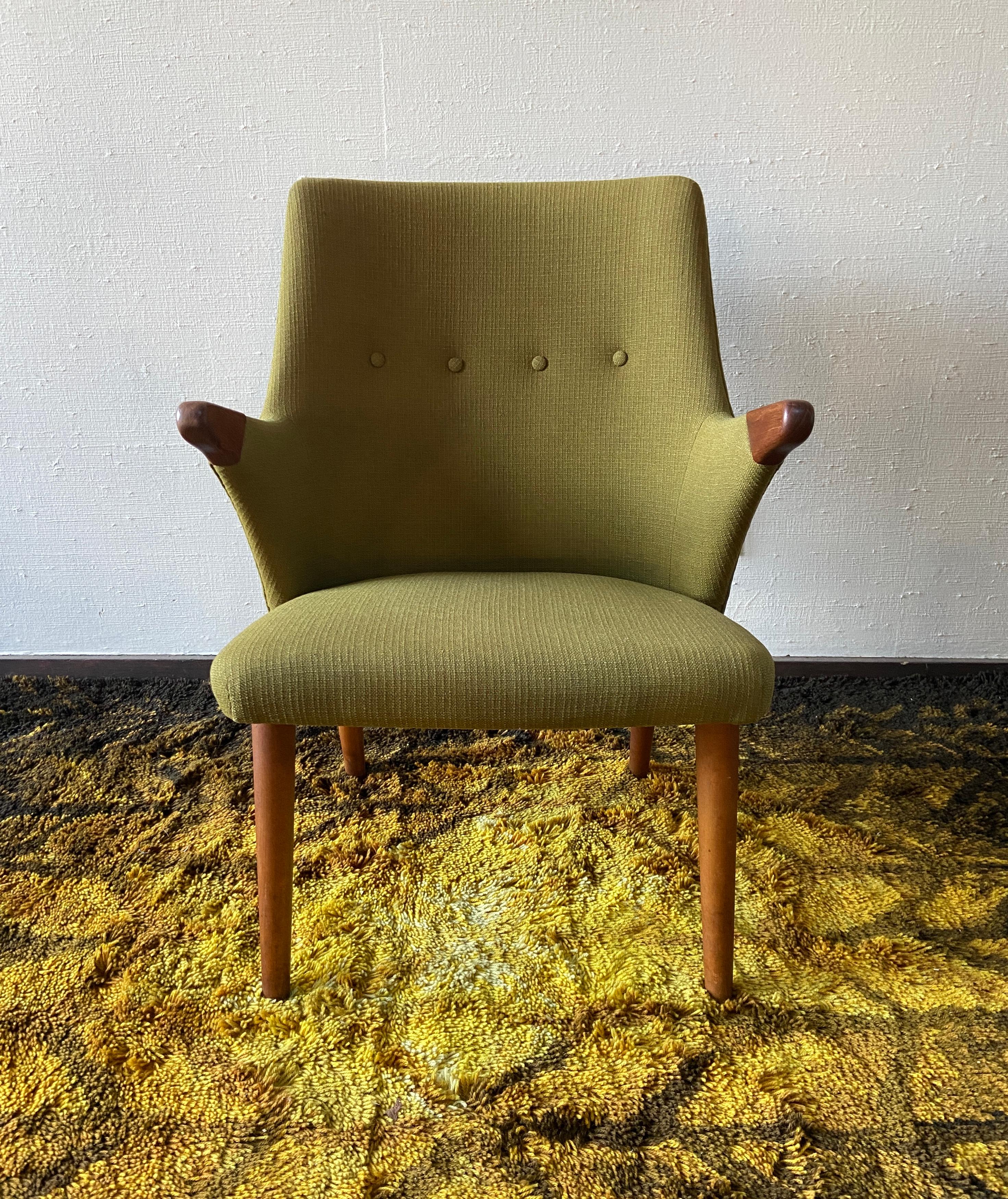 Silla auxiliar danesa de mediados de siglo 1800Svend Skipper con brazos 