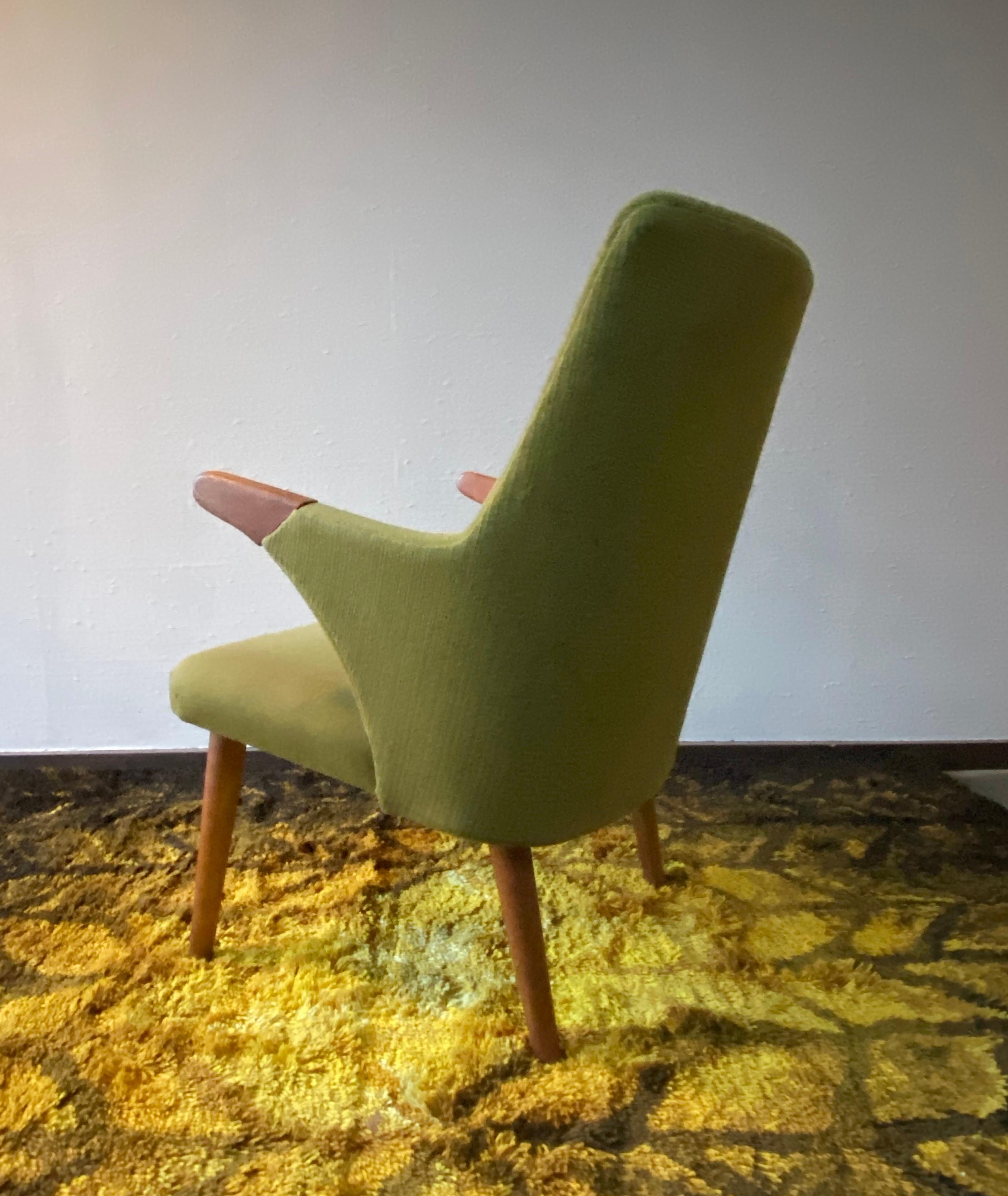Silla auxiliar danesa de mediados de siglo 1800Svend Skipper con brazos 