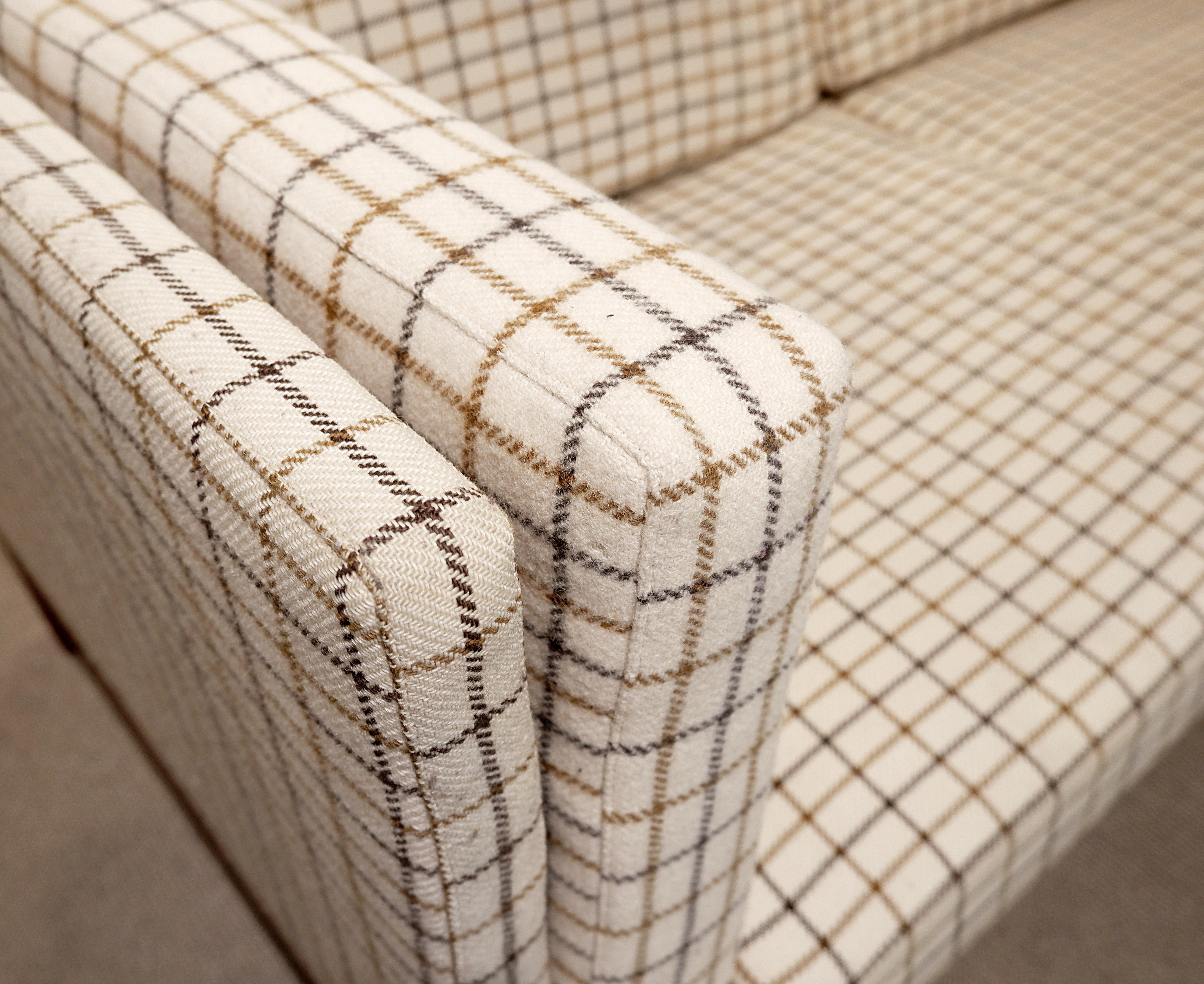 Mid Century Danish 2 Seater Sofa, Original Wool Fabric For Sale 1