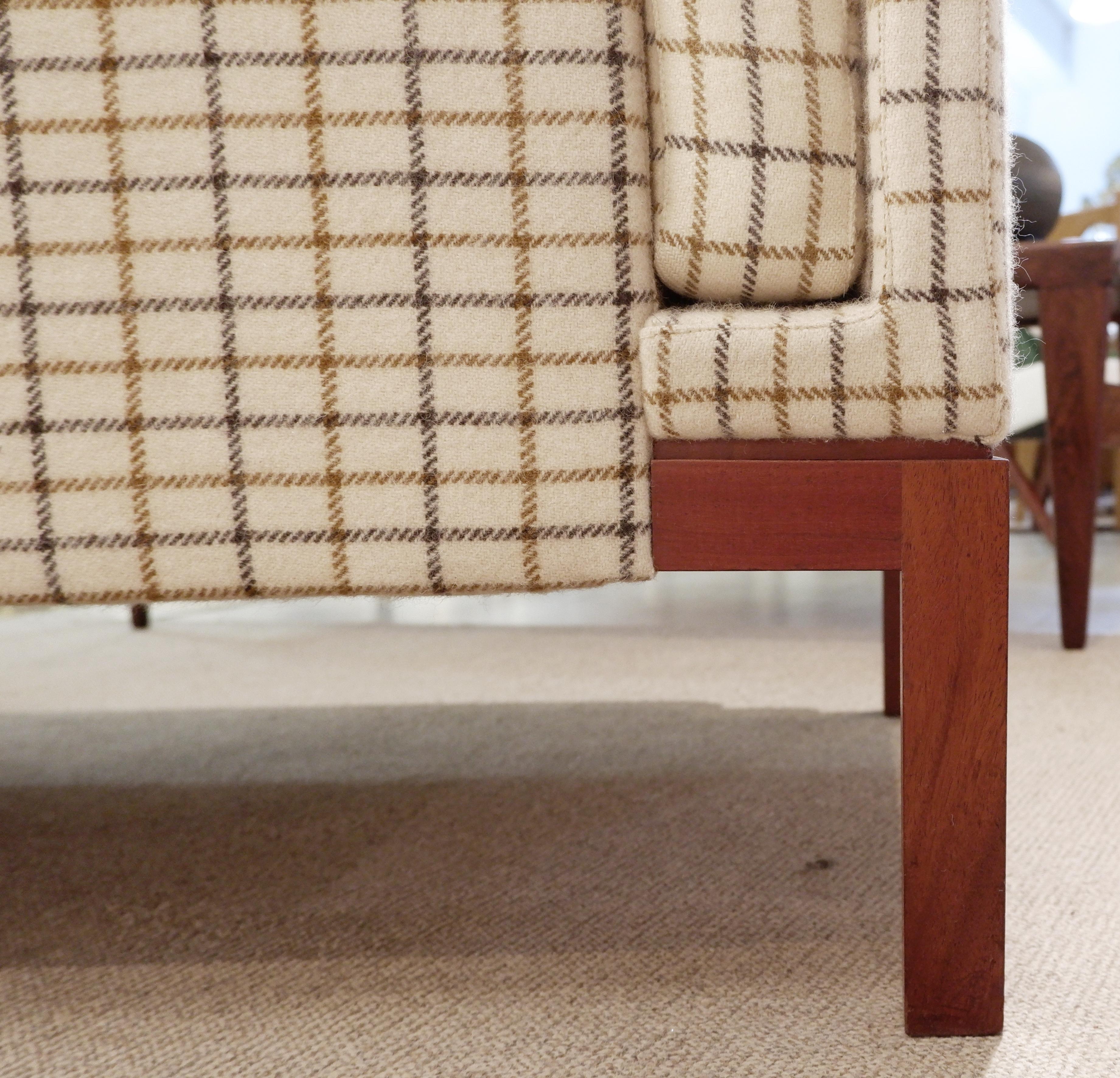 Mid Century Danish 2 Seater Sofa, Original Wool Fabric For Sale 3