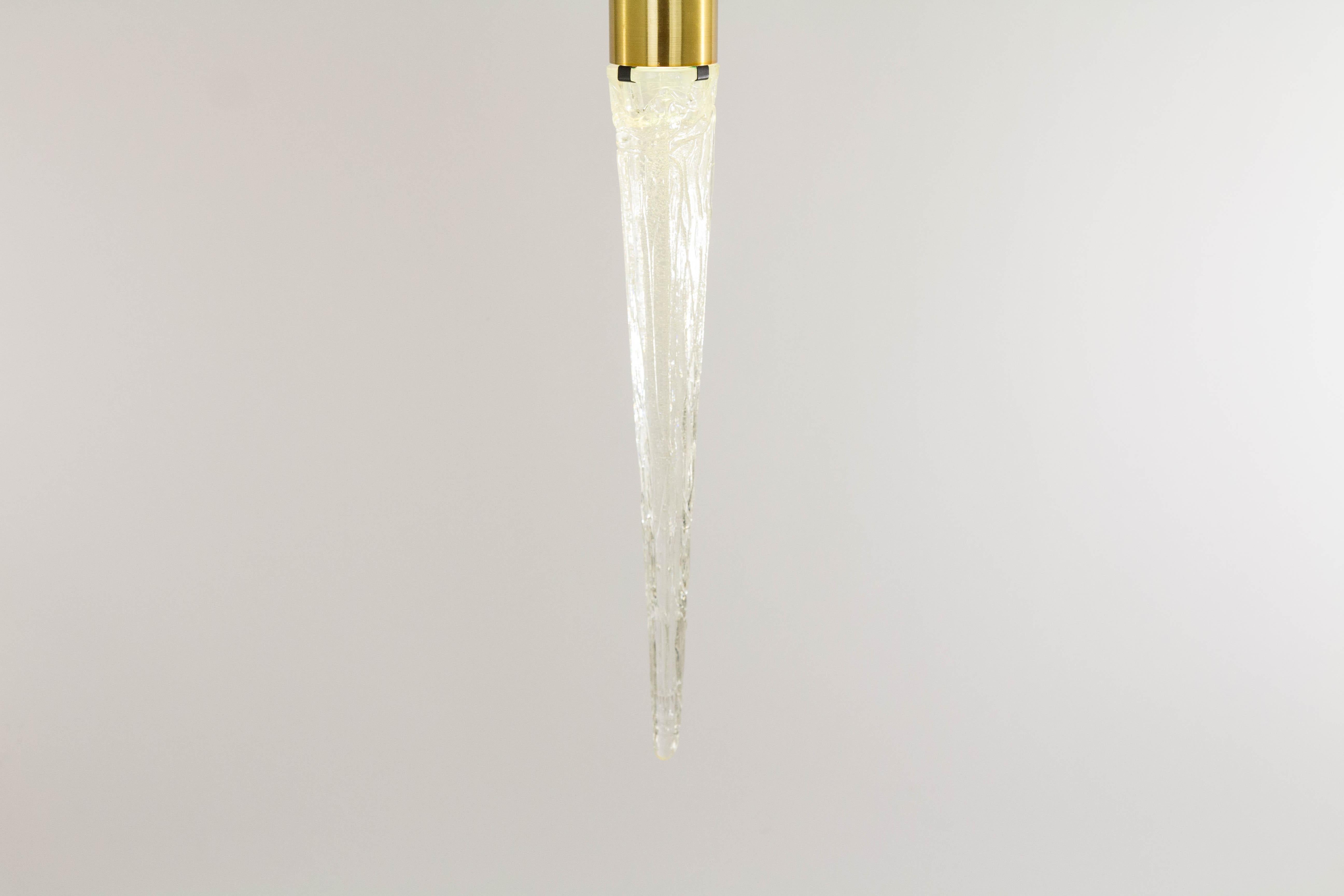 Midcentury Danish Acrylic and Brass Icicle Pendant from Vitrika, 1960s In Good Condition In Rotterdam, NL