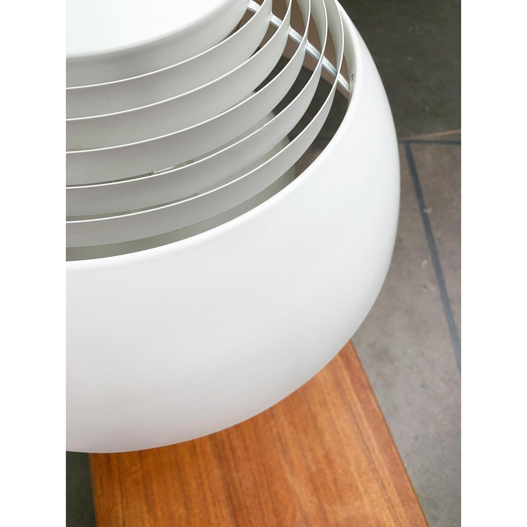 Mid-Century Danish AJ Royal 500 Pendant Lamp by Arne Jacobsen, 1960s In Good Condition For Sale In Hamburg, DE