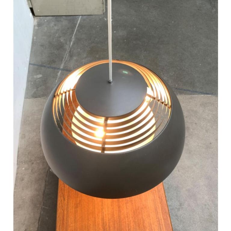 Lampada a sospensione AJ Royal 500 danese di Arne Jacobsen, 1960 in vendita 1