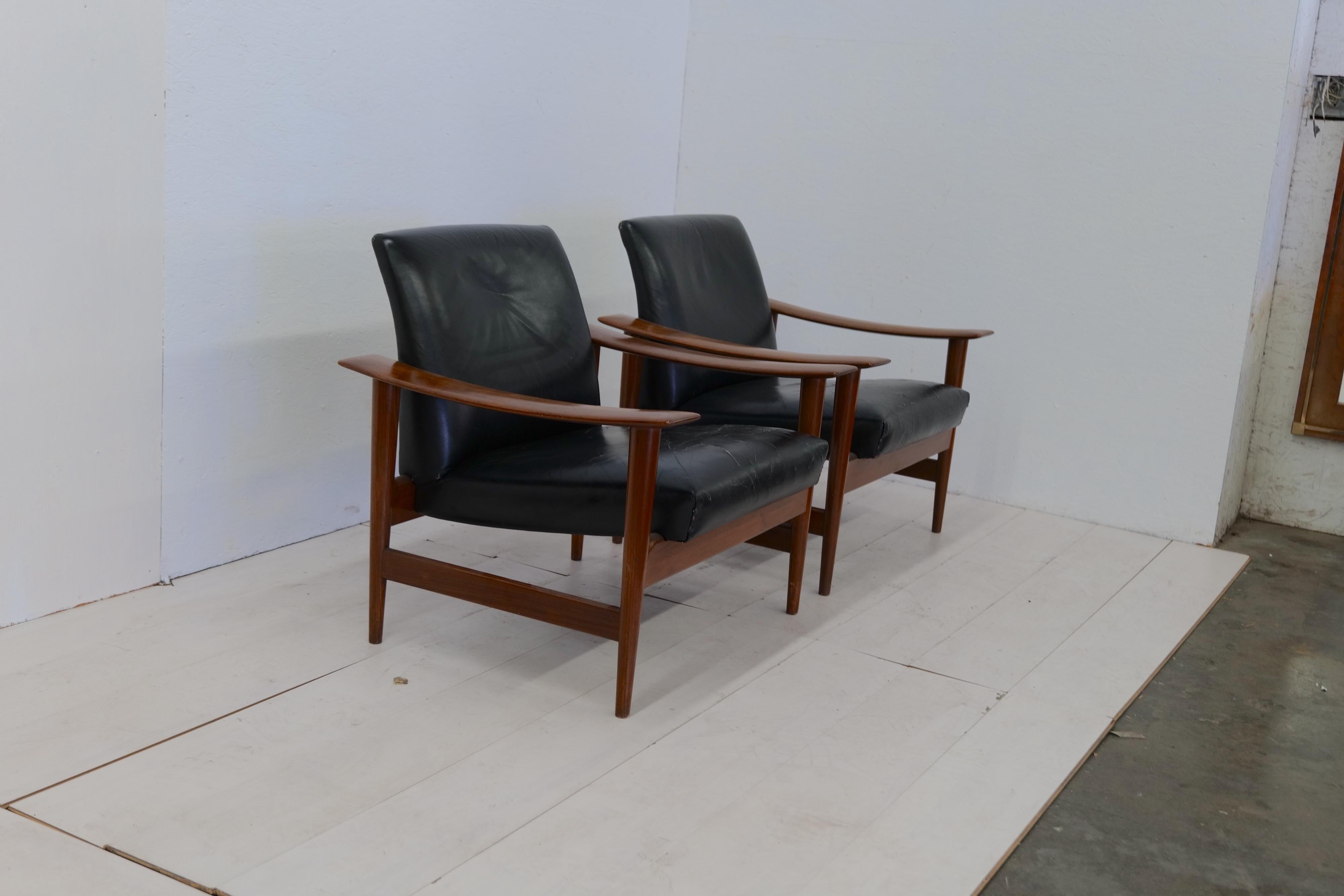 Dänischer Sessel aus der Mitte des Jahrhunderts 1960er Jahre im Angebot 1