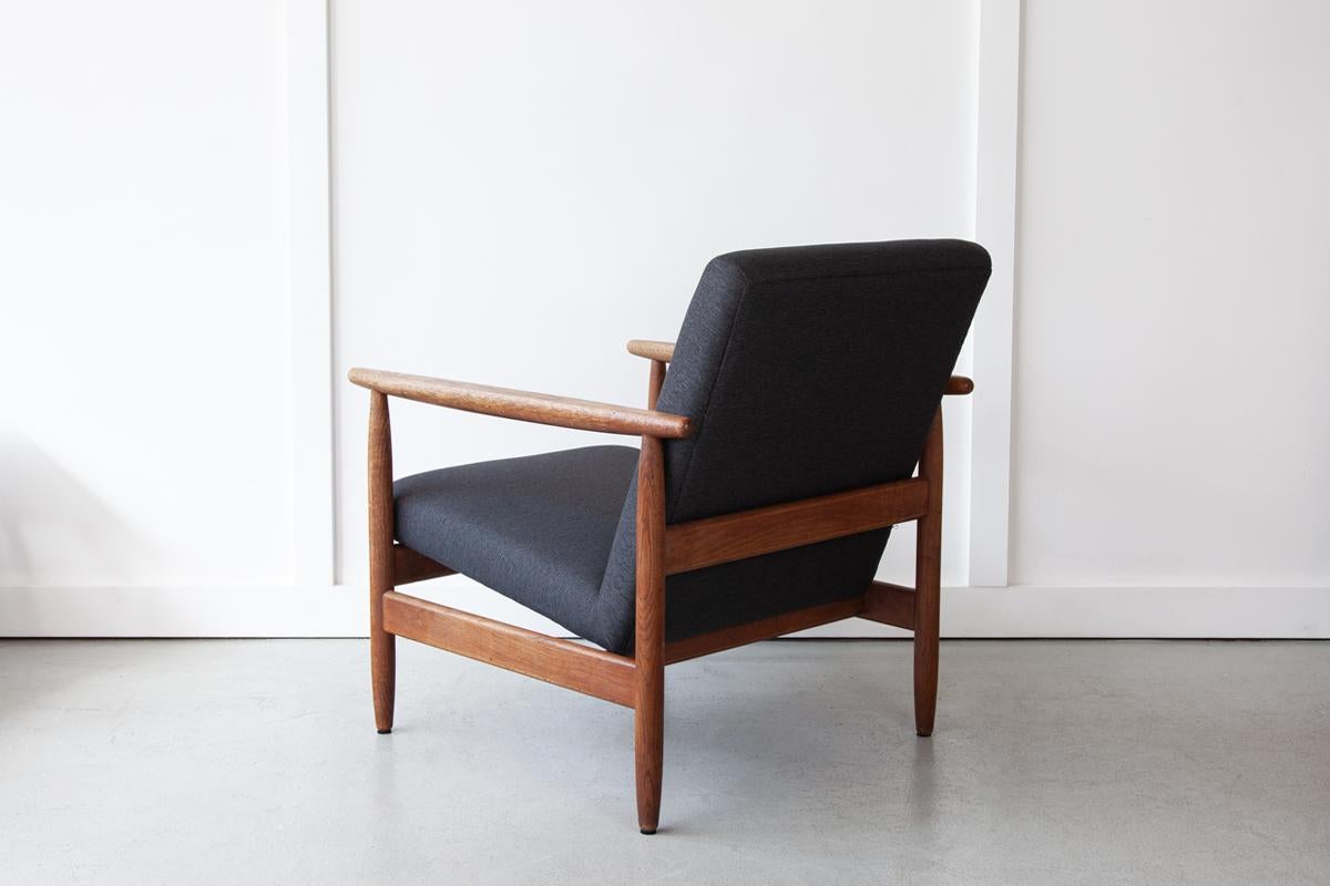 20th Century Mid Century Danish Armchair in Oak For Sale