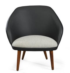 Mid century Danish Armchair with Teak Legs